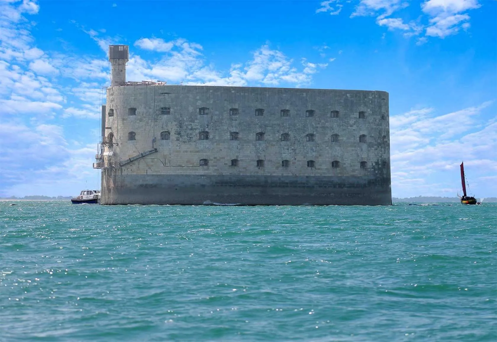 Le Crist'Al, hôtel climatisé, front de mer, proche du centre ville, et solution de restauration