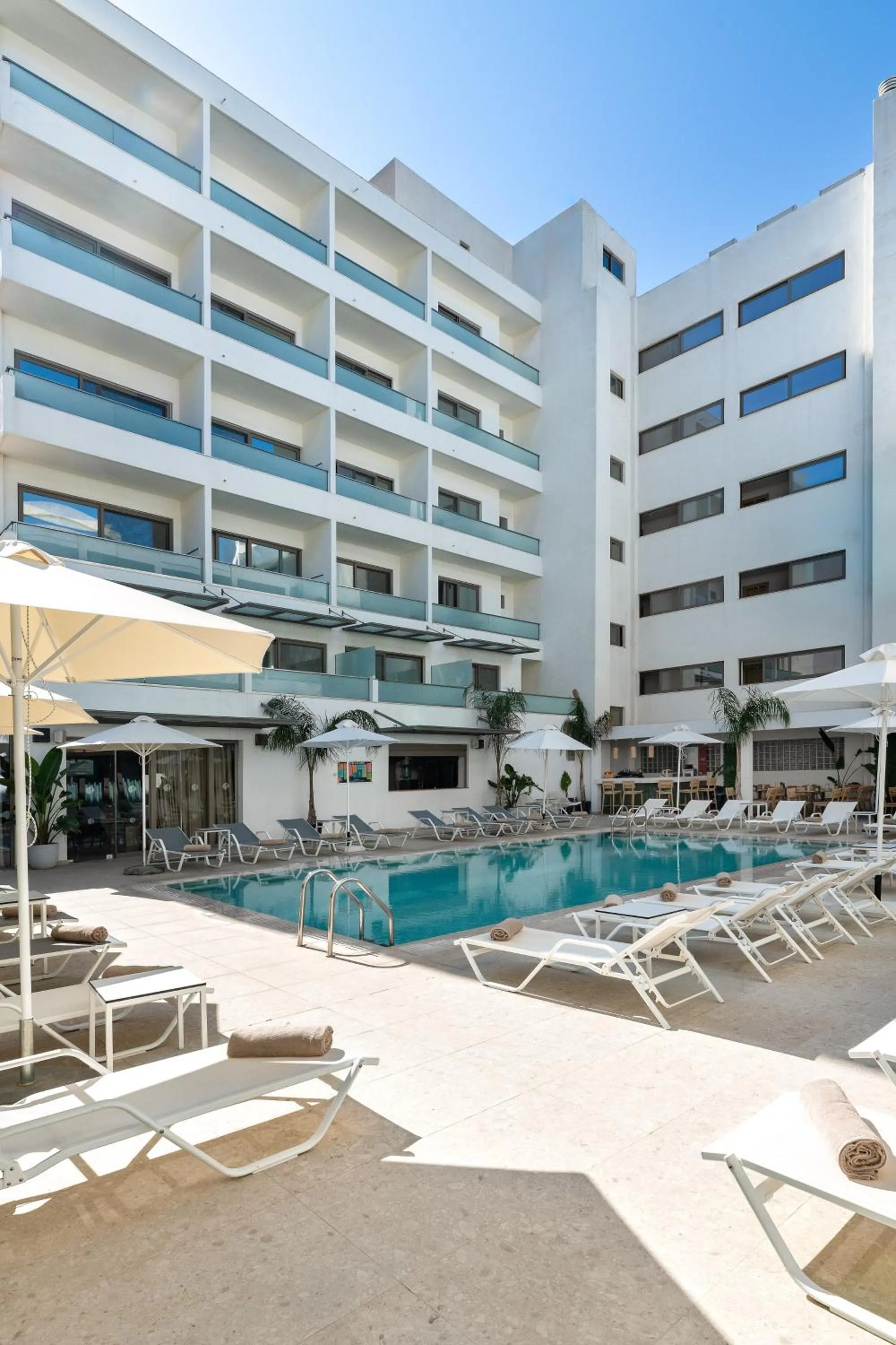 Swimming pool in Acandia Hotel