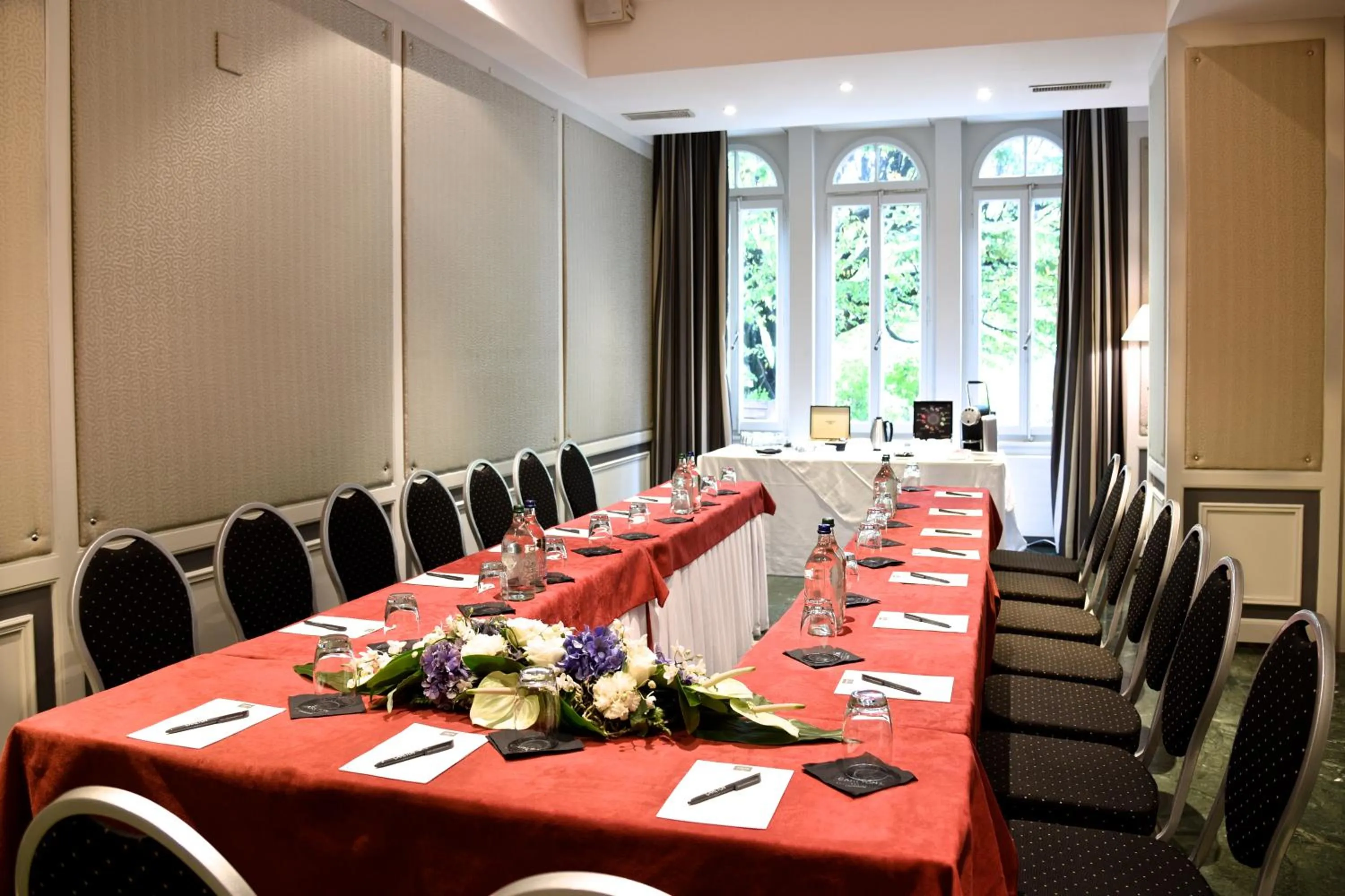 Meeting/conference room in Carlton Lausanne Boutique Hôtel
