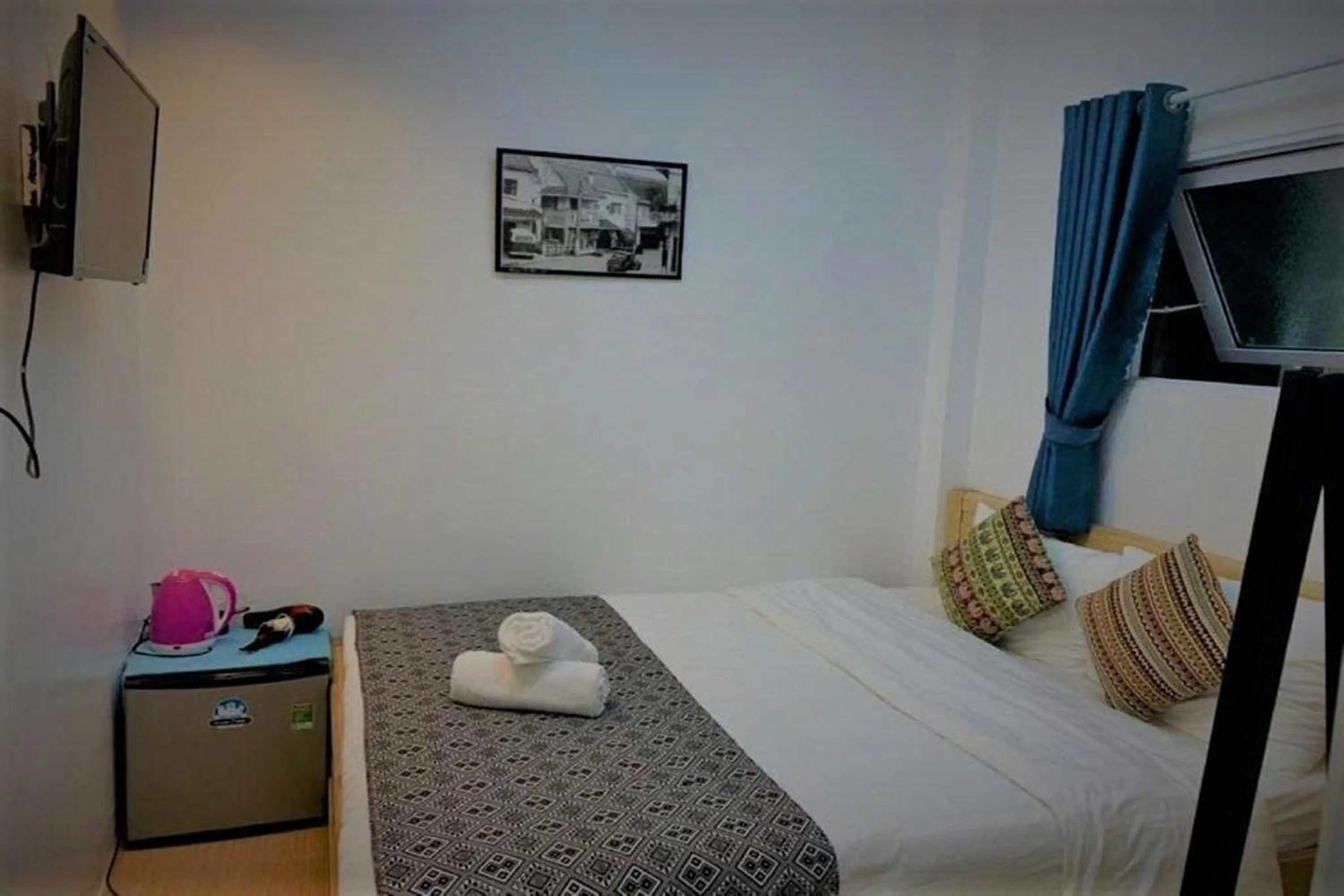 Bedroom, Bed in Chau Giang Hotel