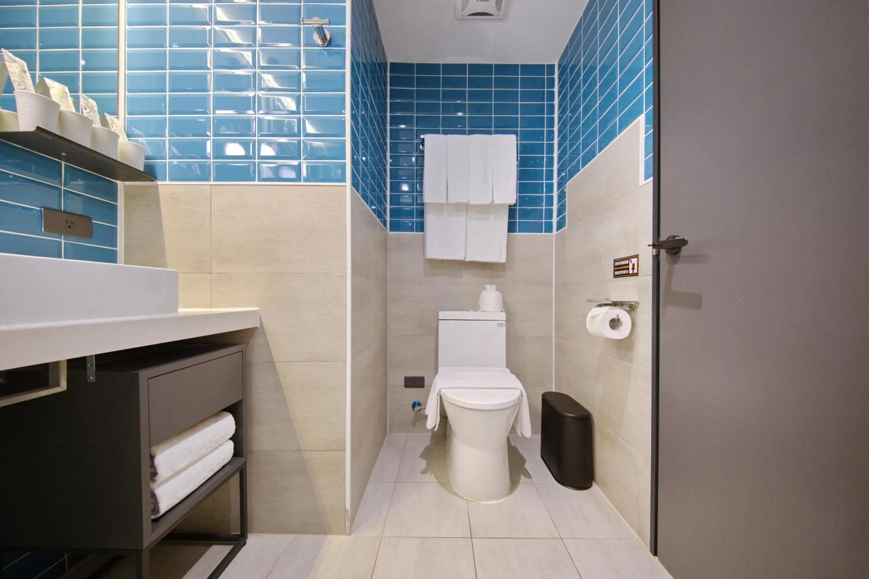 Bathroom in OLAH Poshtel - Hualien Zhongfu