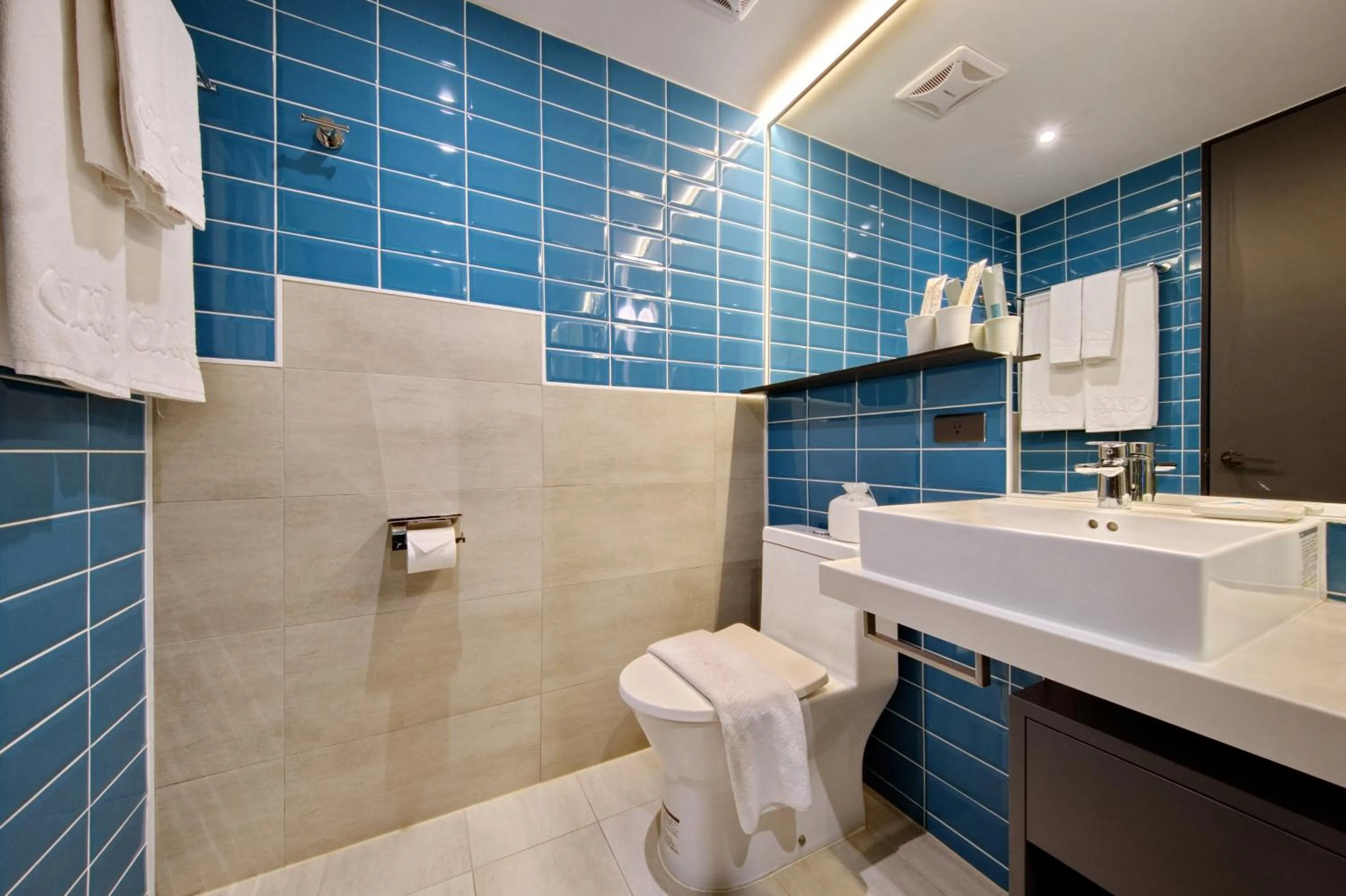 OLAH Poshtel - Hualien Zhongfu