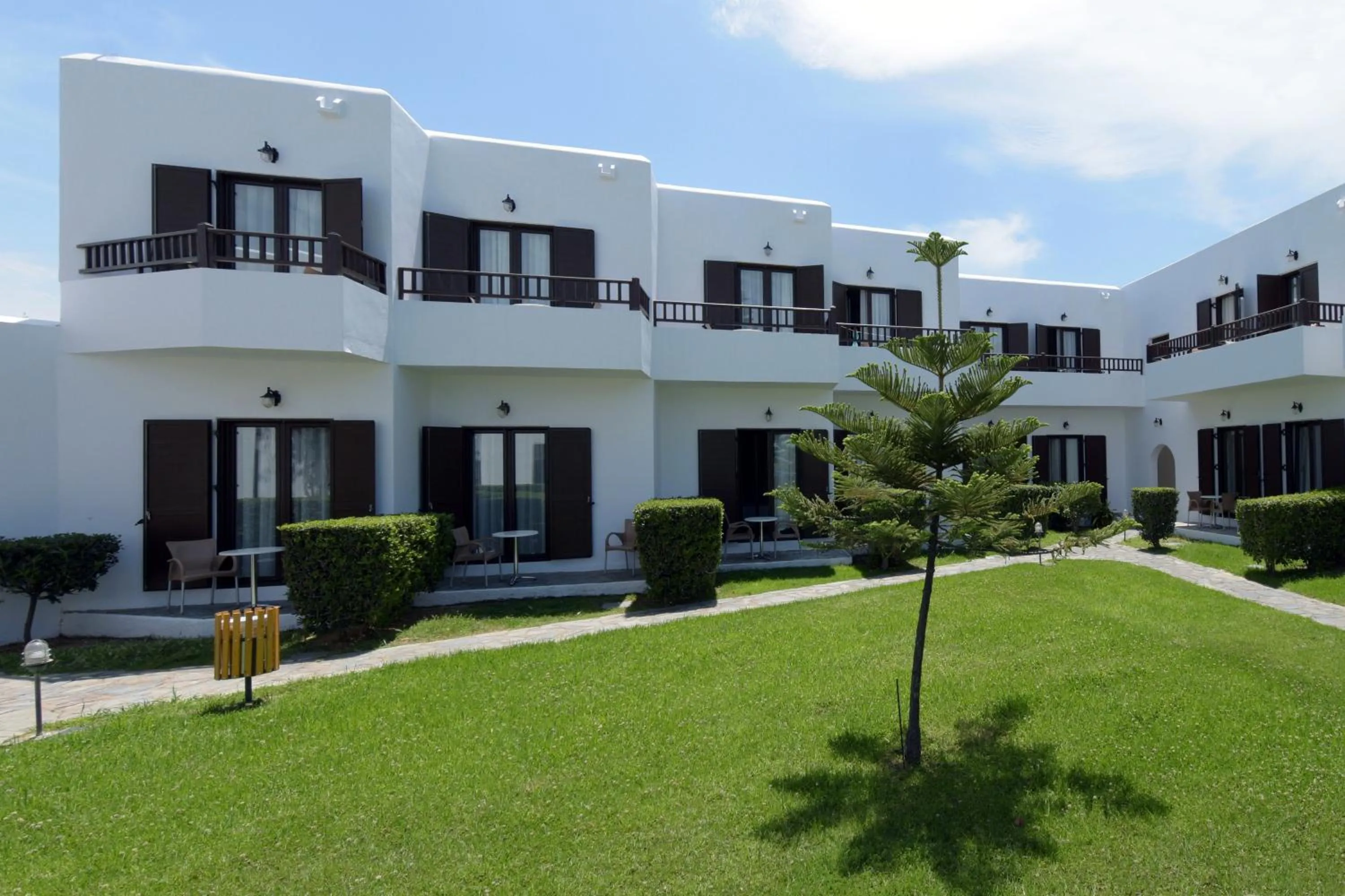 Property building in Geraniotis Hotel and Resort