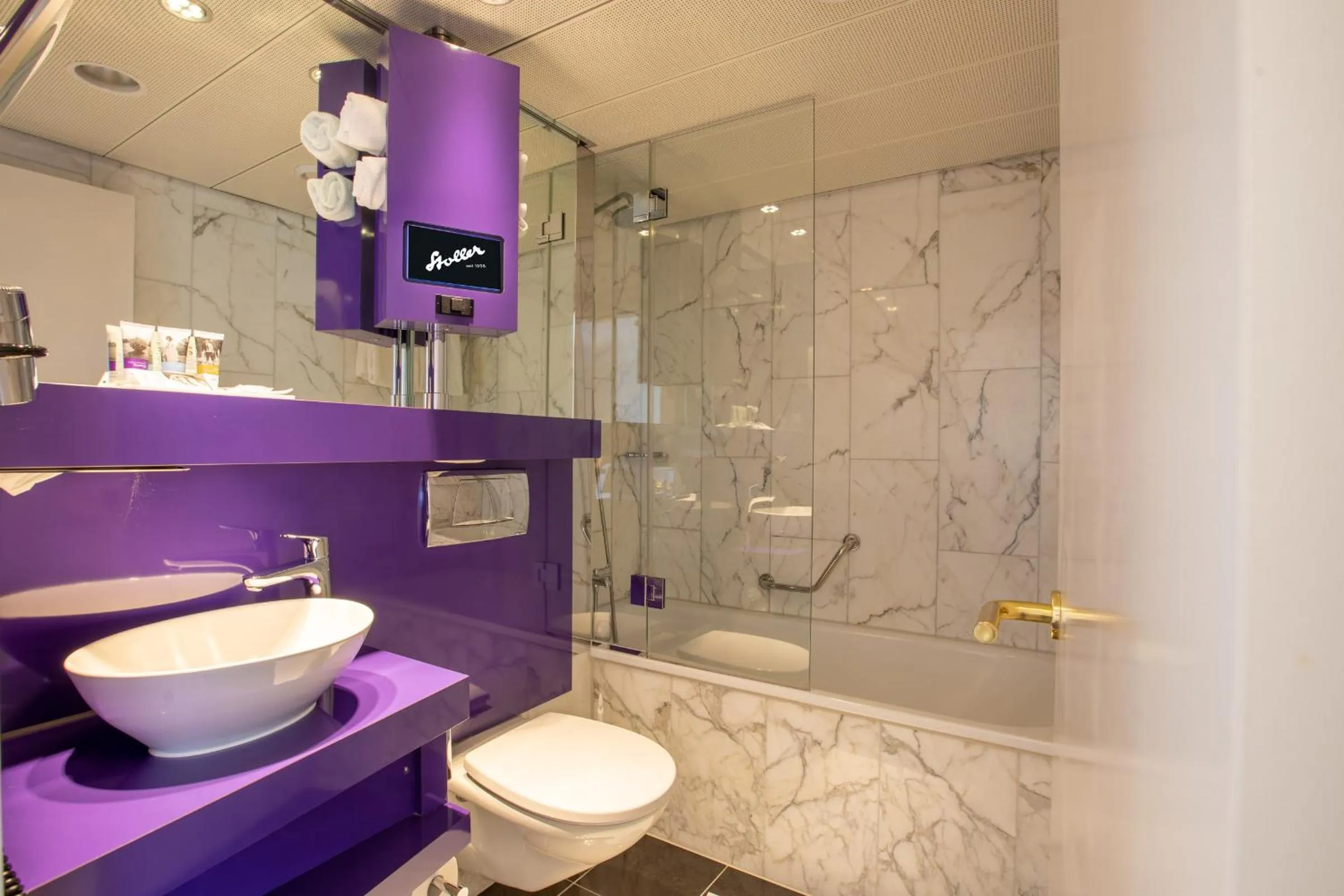 Bathroom in Hotel Stoller