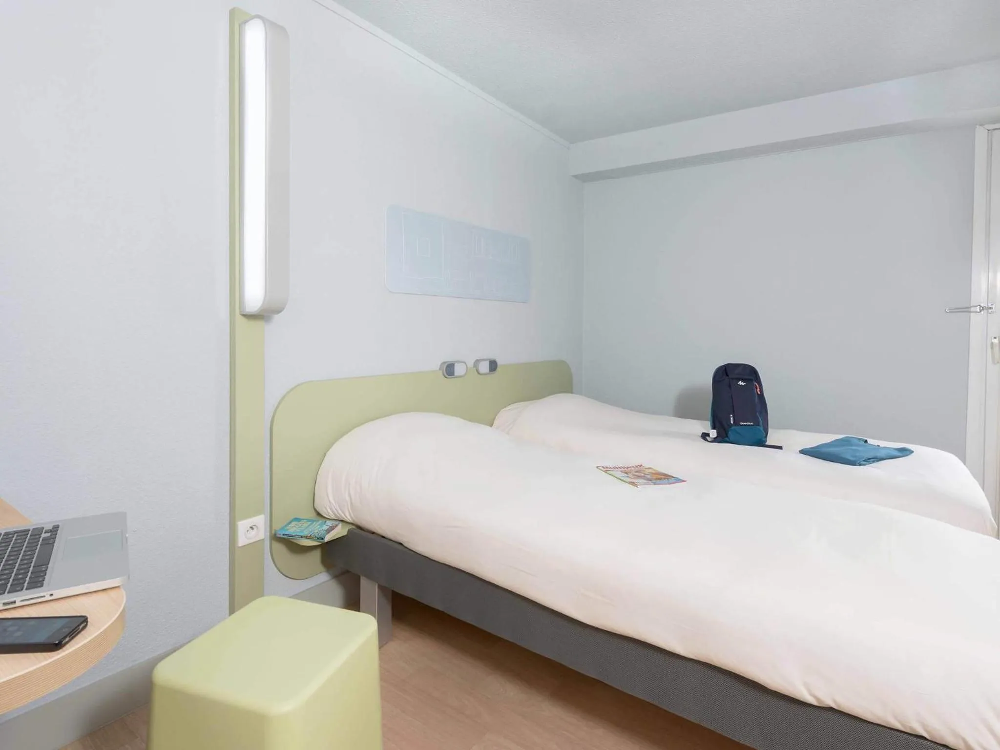 Bedroom, Bed in Ibis Budget Béziers Est La Giniesse