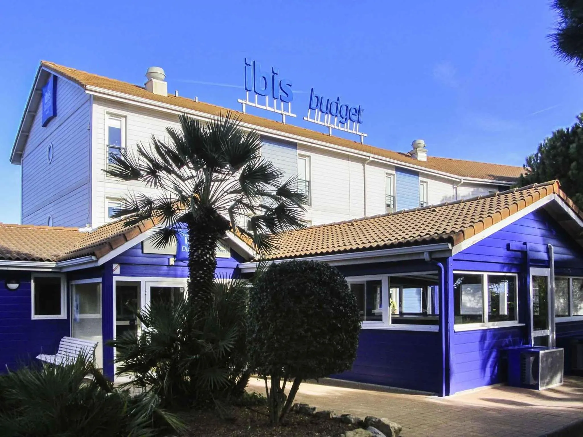 Property building in Ibis Budget Béziers Est La Giniesse