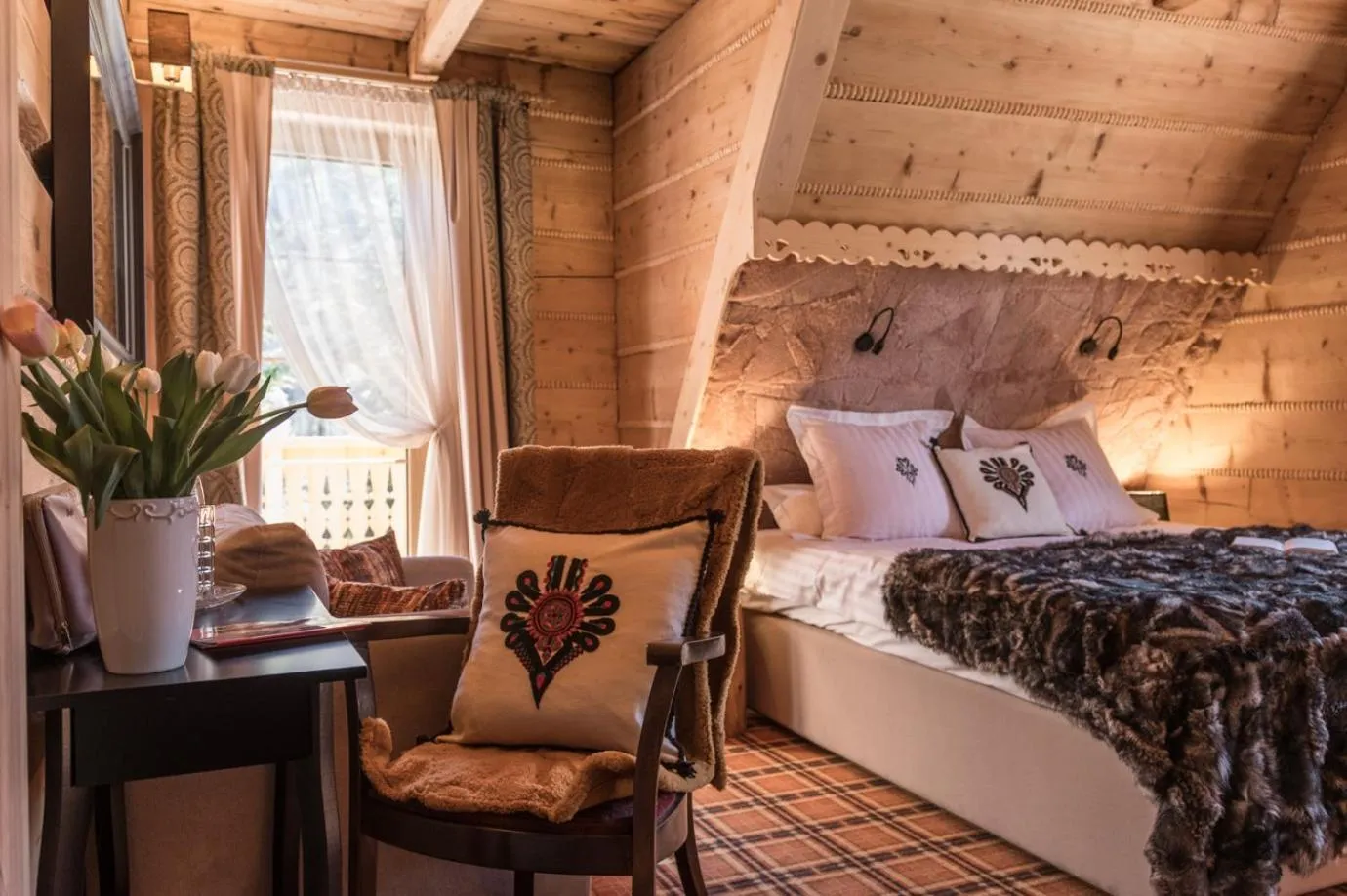 Bedroom, Bed in Stella doro