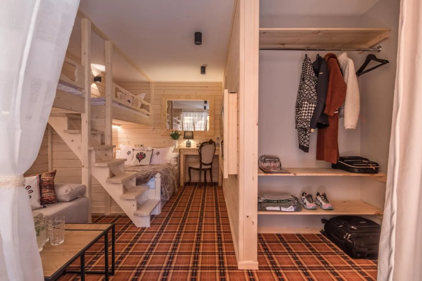 bunk bed in Stella doro