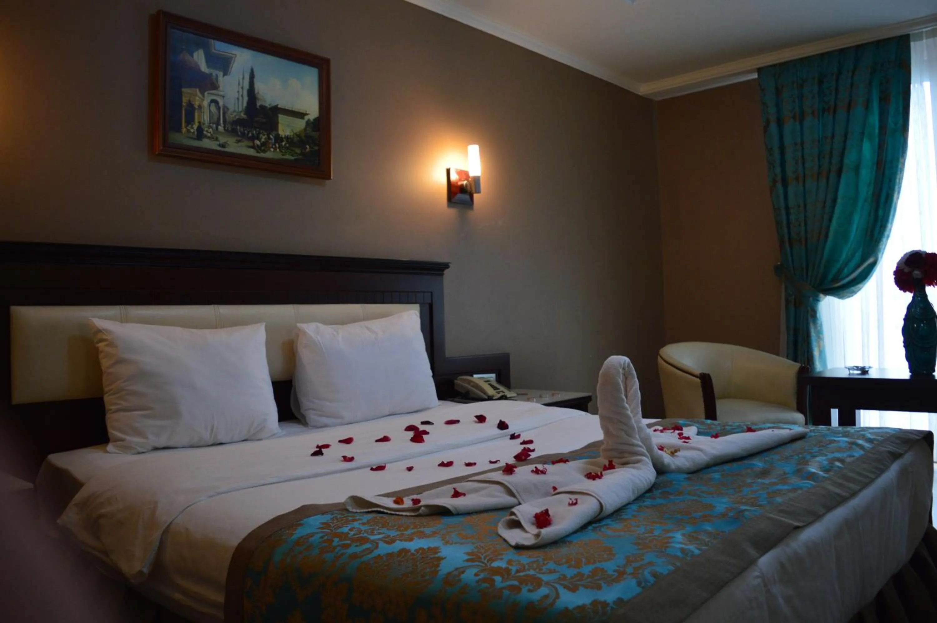 Bed in Kumburgaz Blue World Hotel