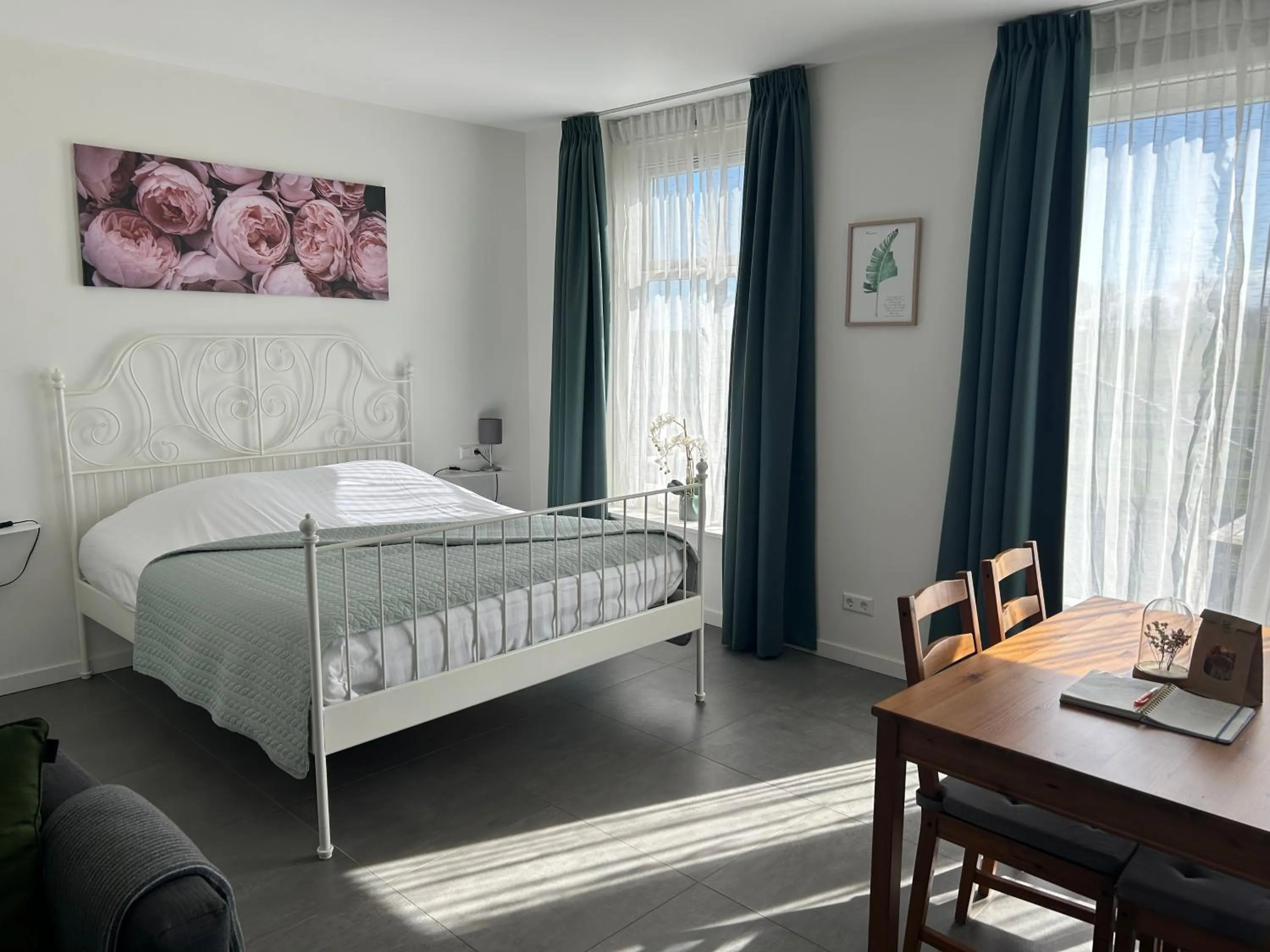 Bed in B&B Zunderdorp