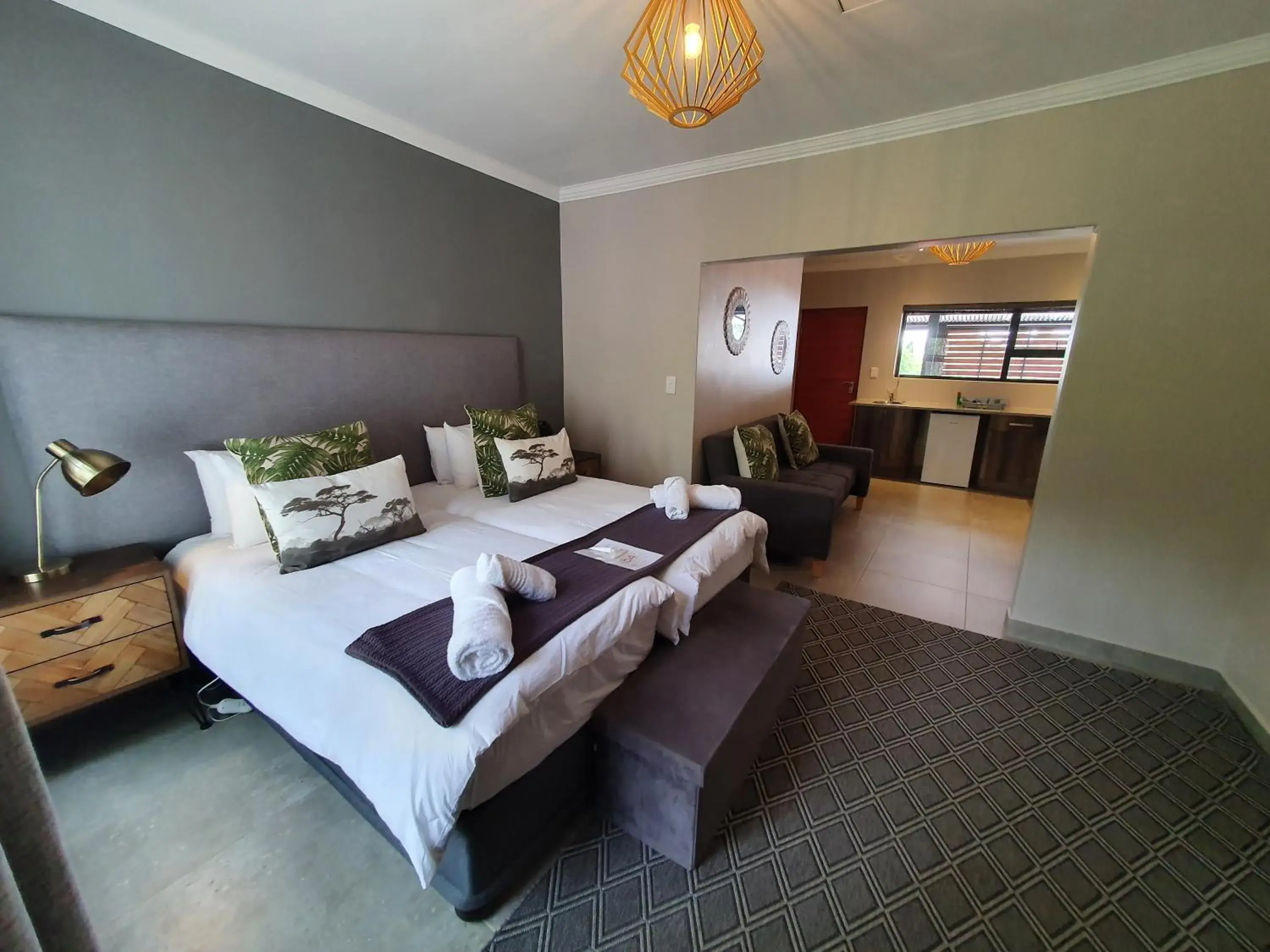 Deluxe Family Suite - single occupancy in Sleep@84 Deluxe Family Suite - single occupancy in Sleep@84