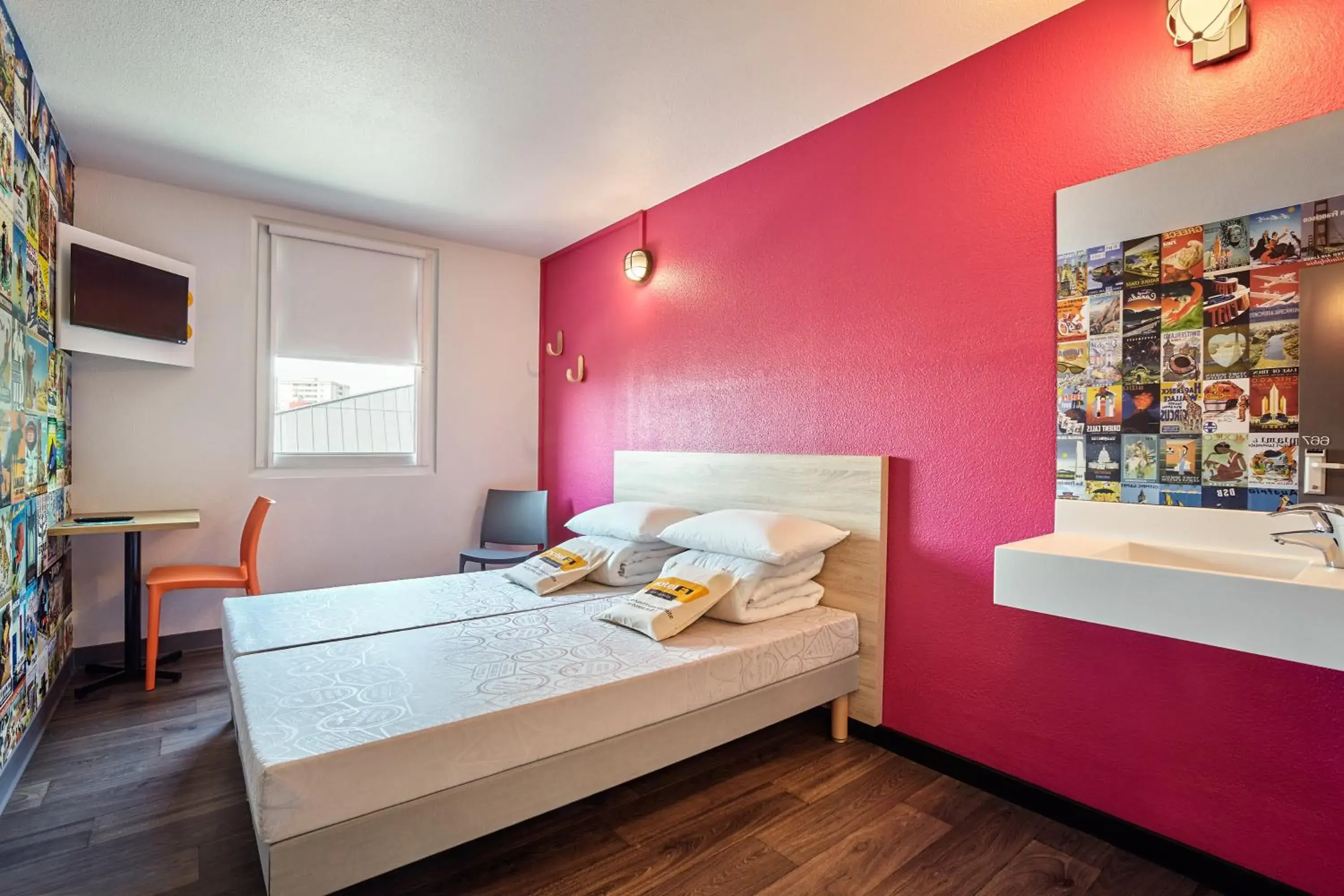 Side-Car Room (2 Adults) in HotelF1 Marseille Provence Side-Car Room (2 Adults) in HotelF1 Marseille Provence