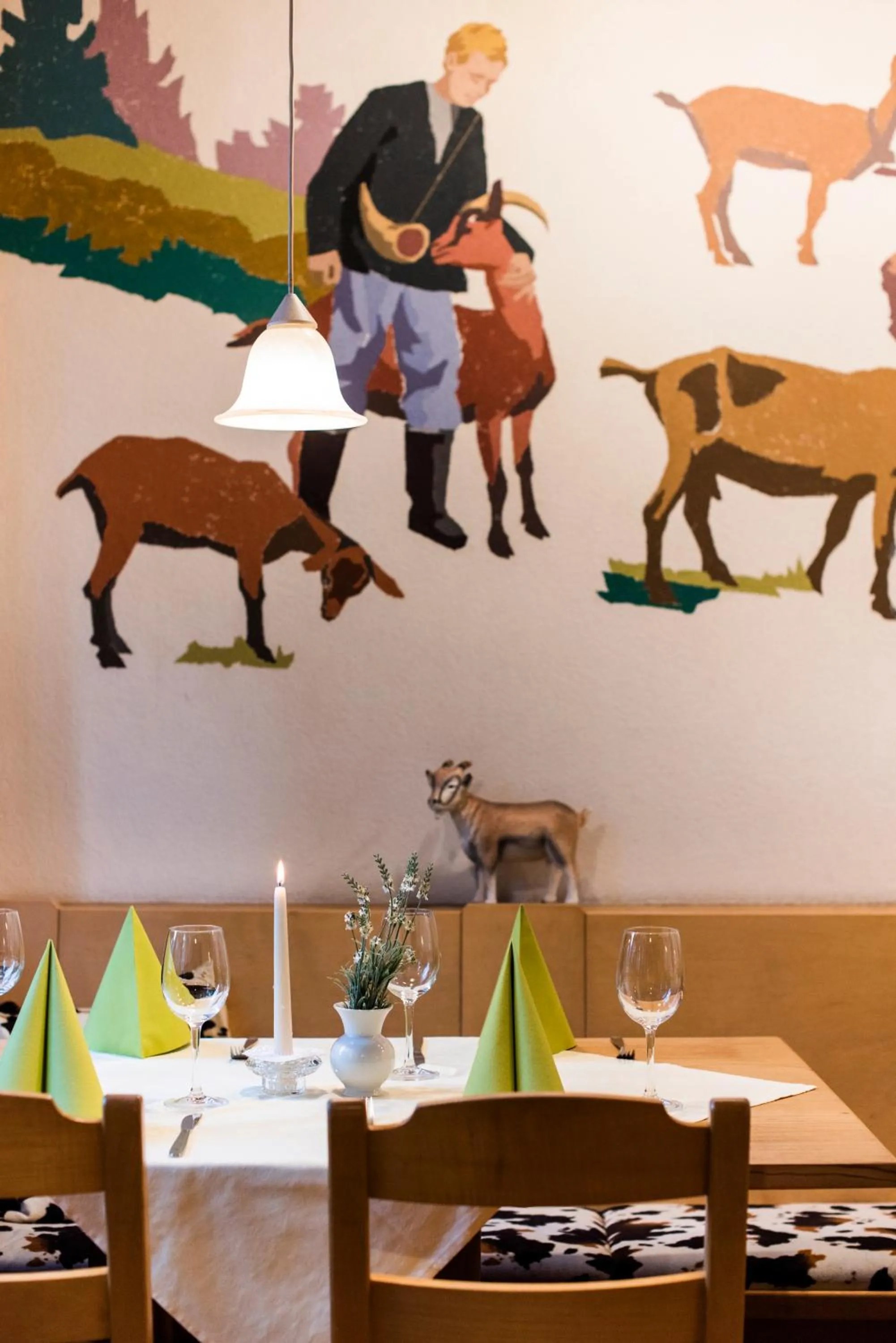 Restaurant/places to eat in Hotel Brienzerburli