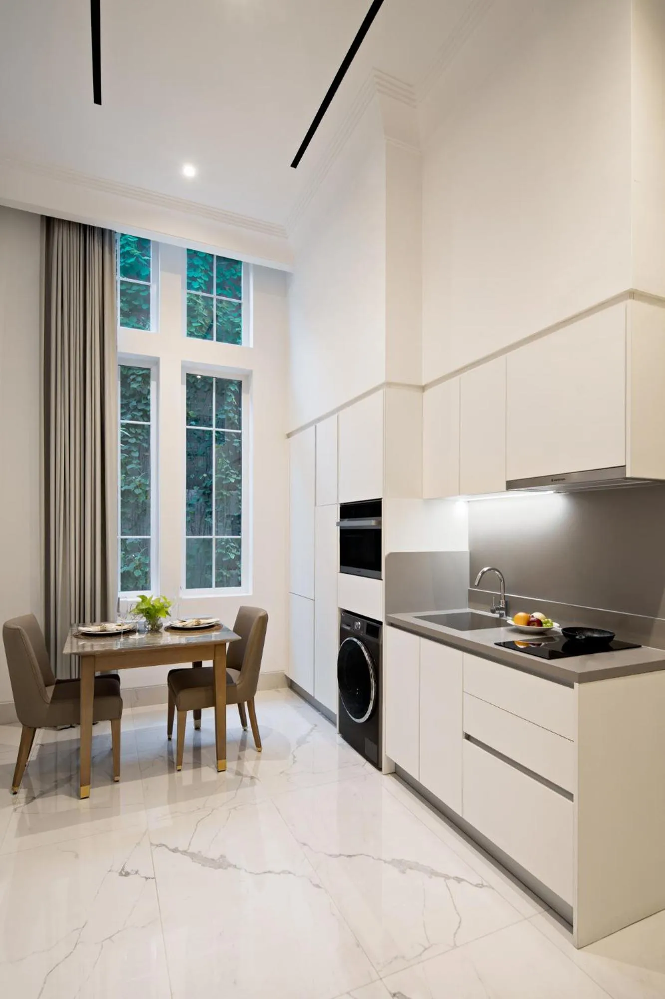 Kitchen or kitchenette in The Grand Mansion Menteng