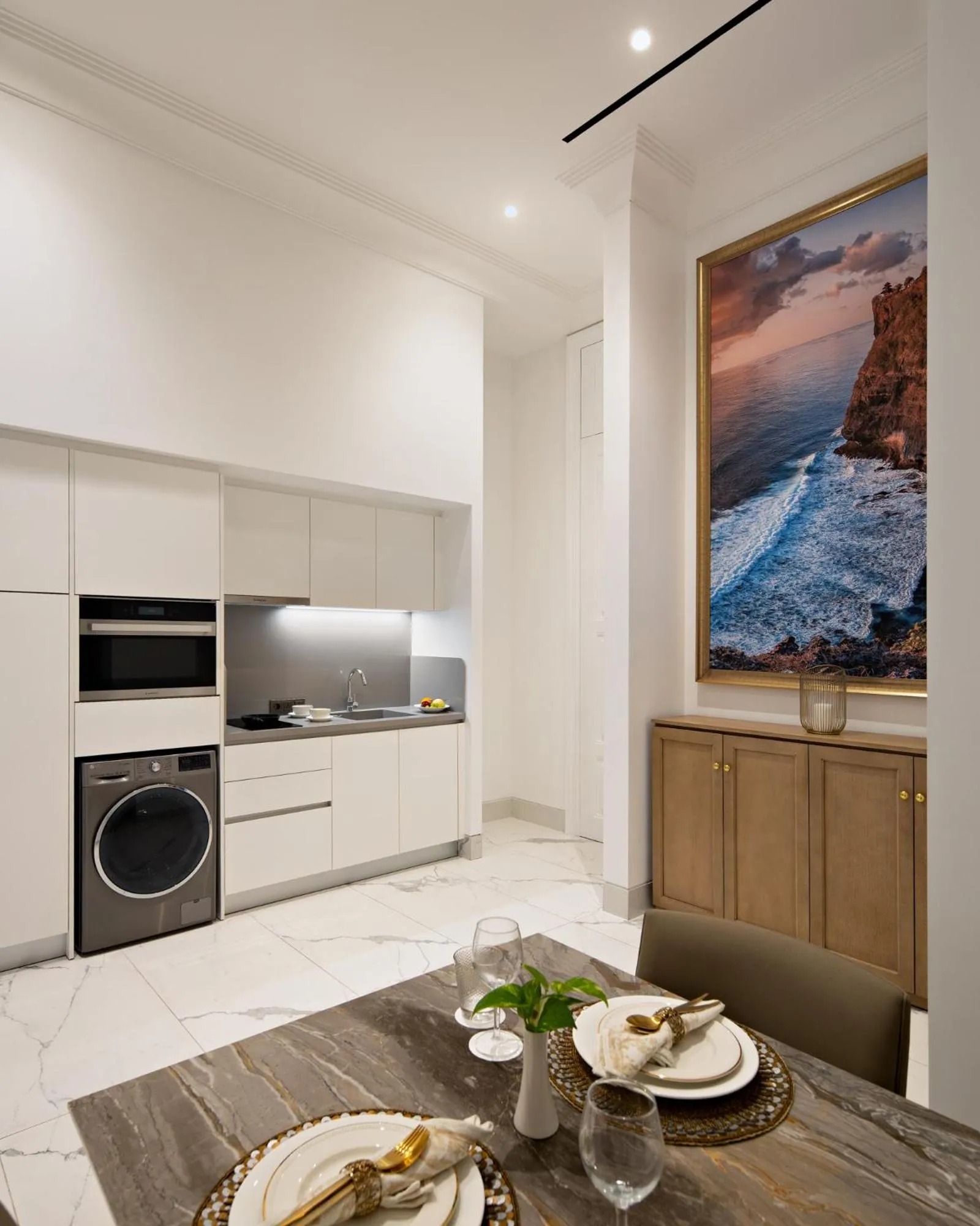 Kitchen or kitchenette in The Grand Mansion Menteng