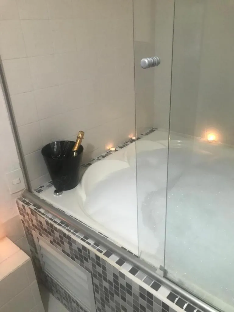 Hot Tub in Pousada VillaSerrana