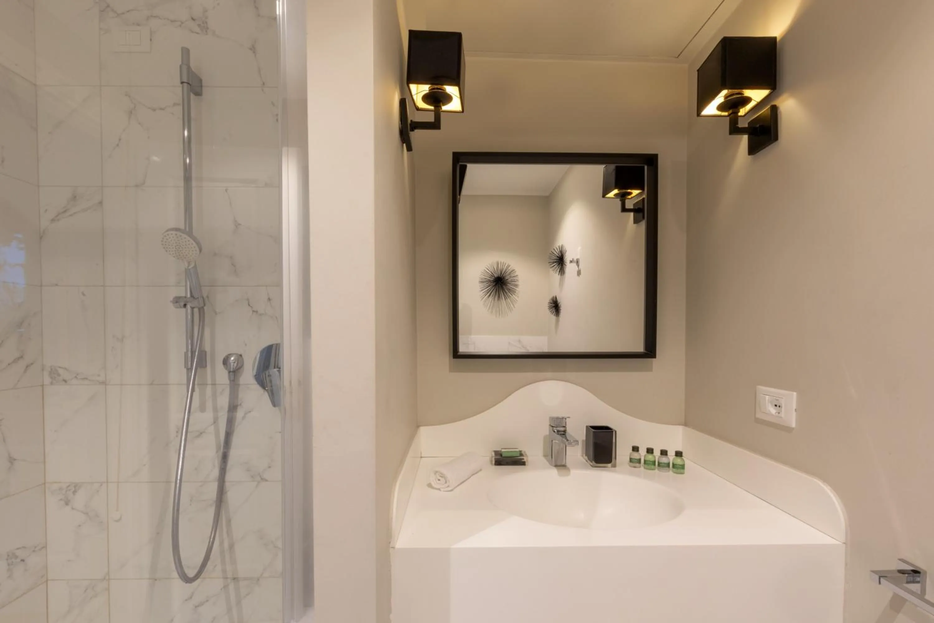 Bathroom in Daplace - Corso Monforte Suites