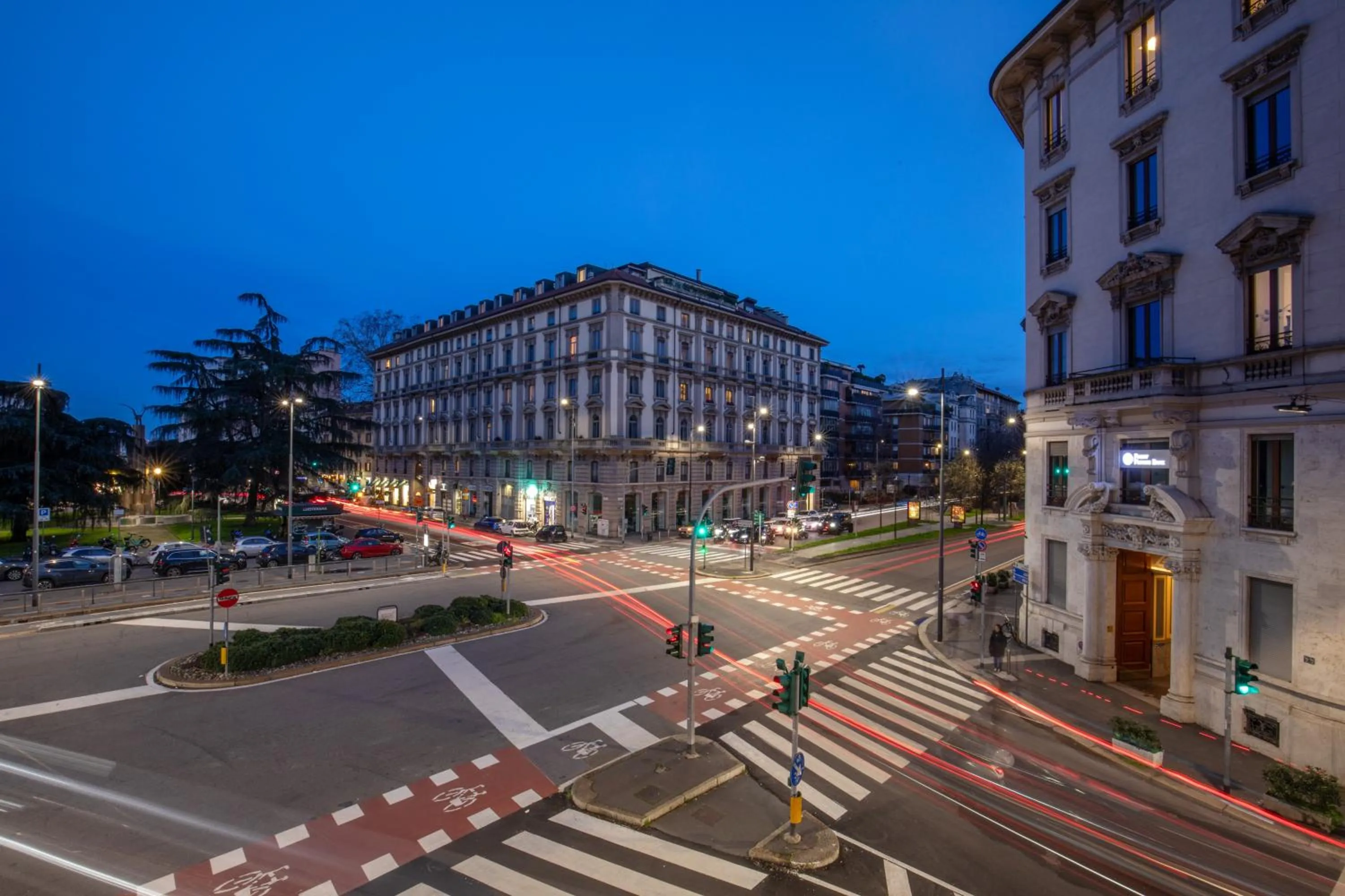 Neighbourhood in Daplace - Corso Monforte Suites