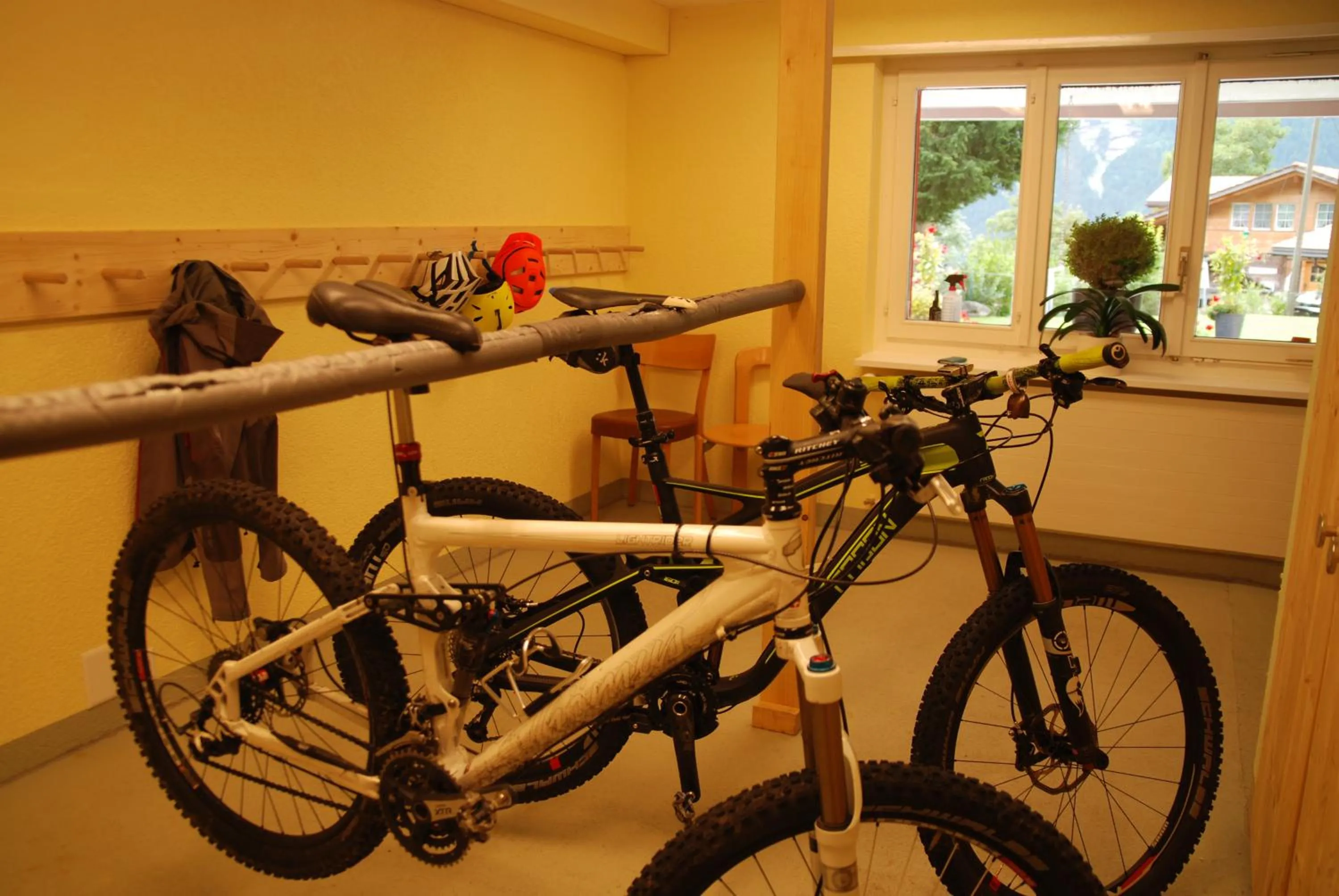 Cycling, Biking in Hotel Lauberhorn - Home for Outdoor Activities