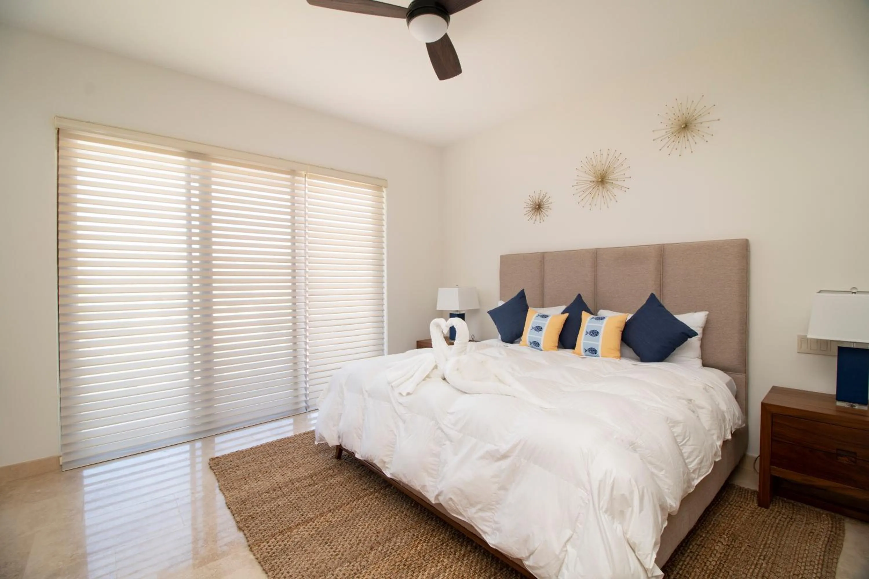 Bed in Bohari Palmilla