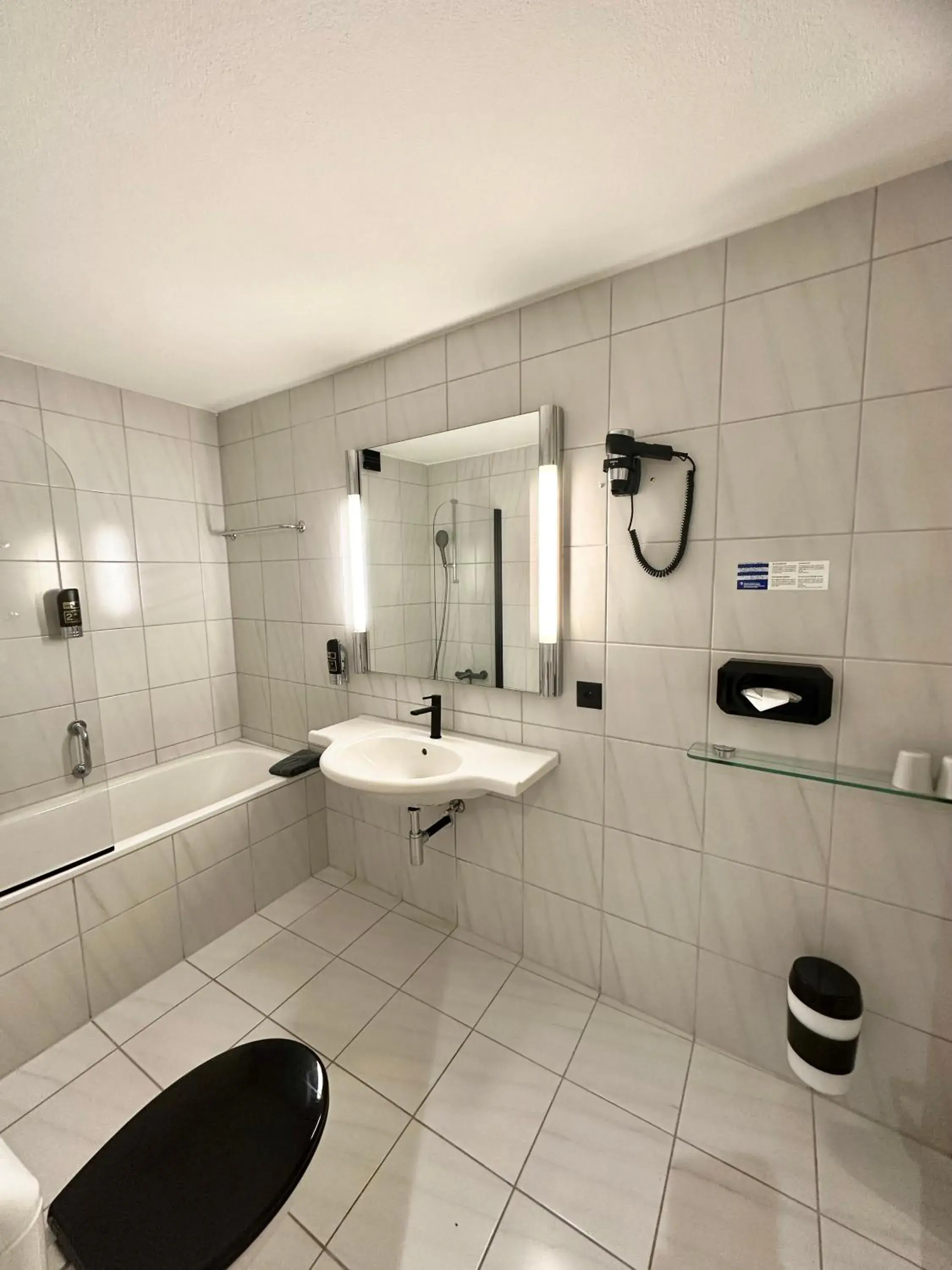 Double Room in Hotel Baslertor Double Room in Hotel Baslertor