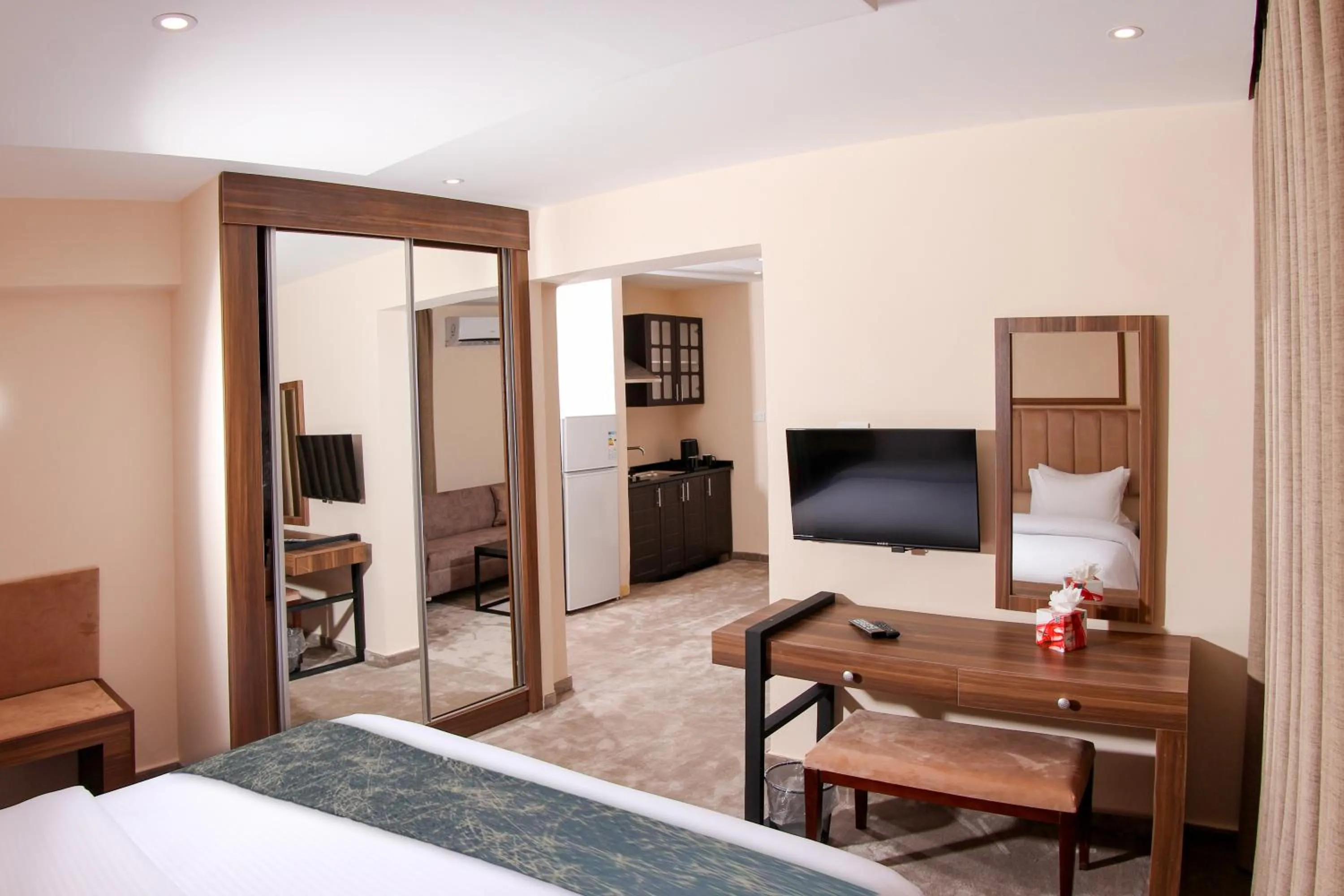 Communal lounge/ TV room, Bed in Post Boutique Hotel Amman