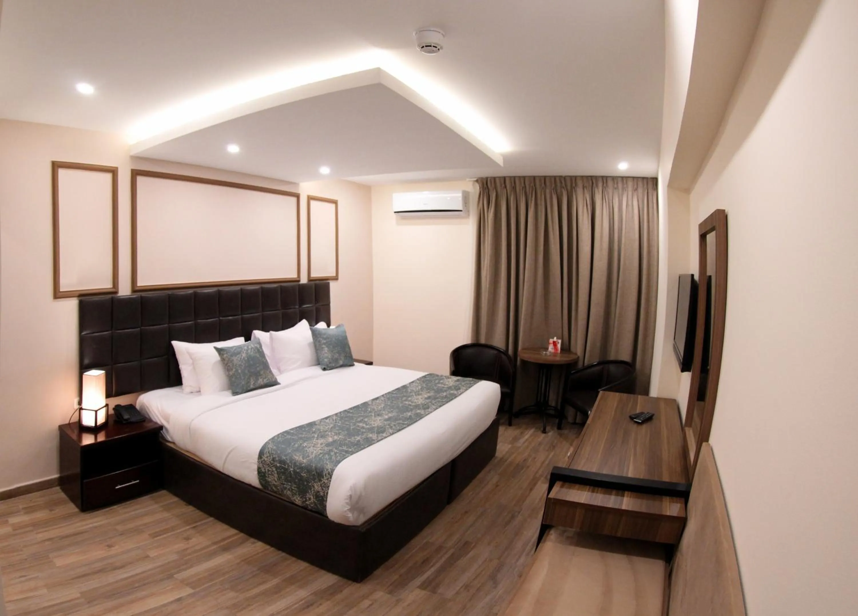 Photo of the whole room, Bed in Post Boutique Hotel Amman