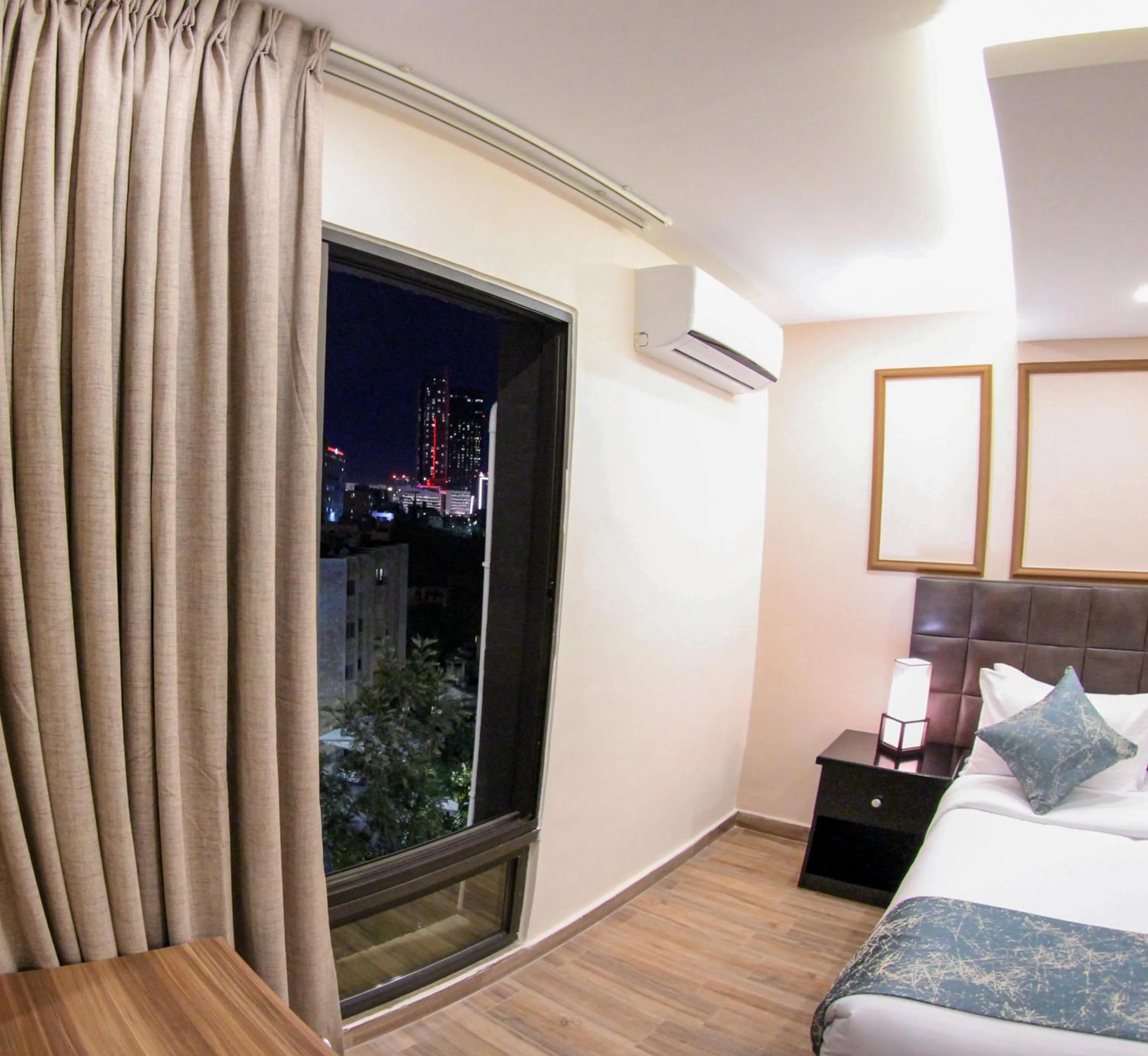 City view, Bed in Post Boutique Hotel Amman