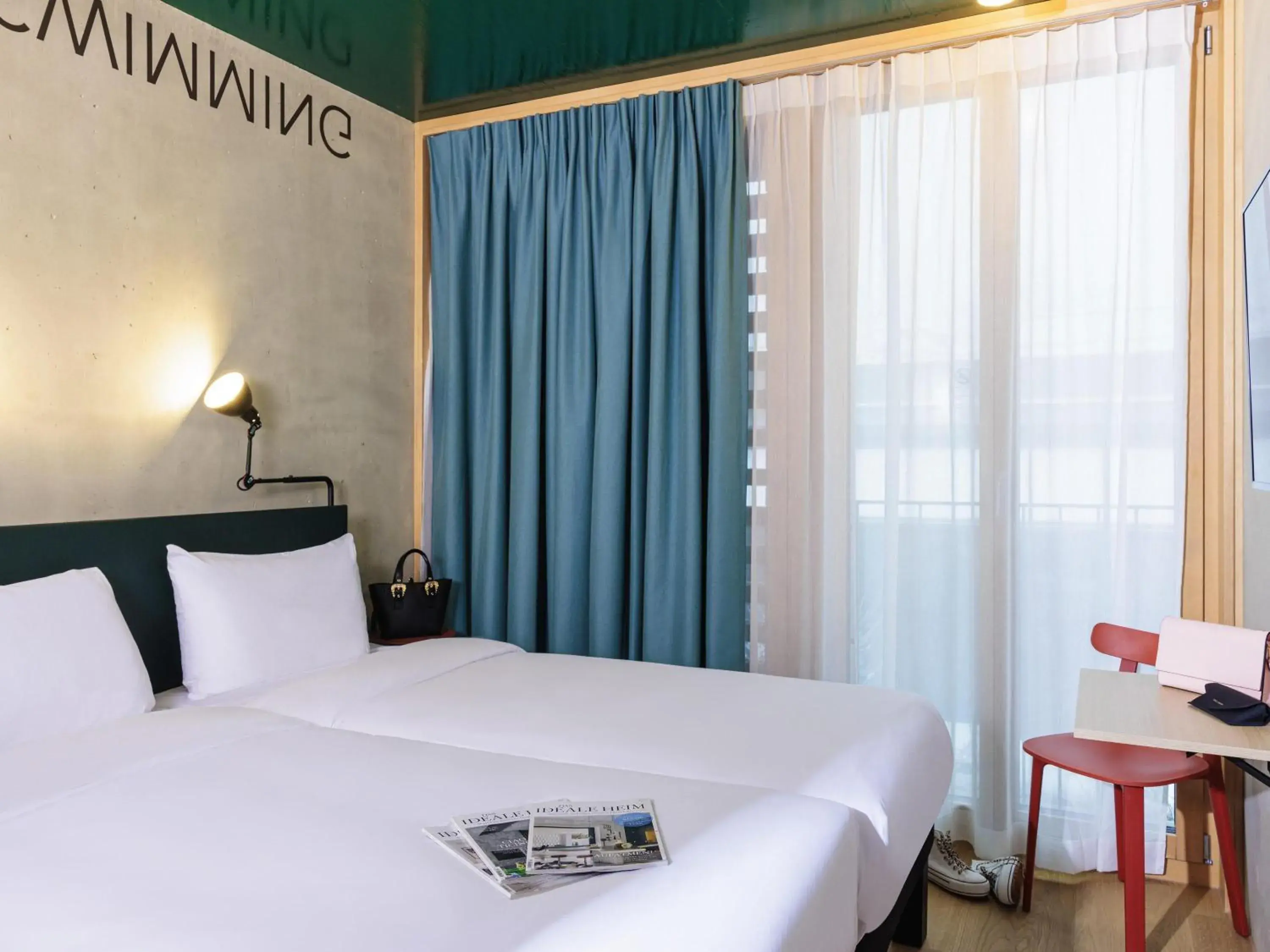 Superior Twin Room in ibis Styles Bern City Superior Twin Room in ibis Styles Bern City