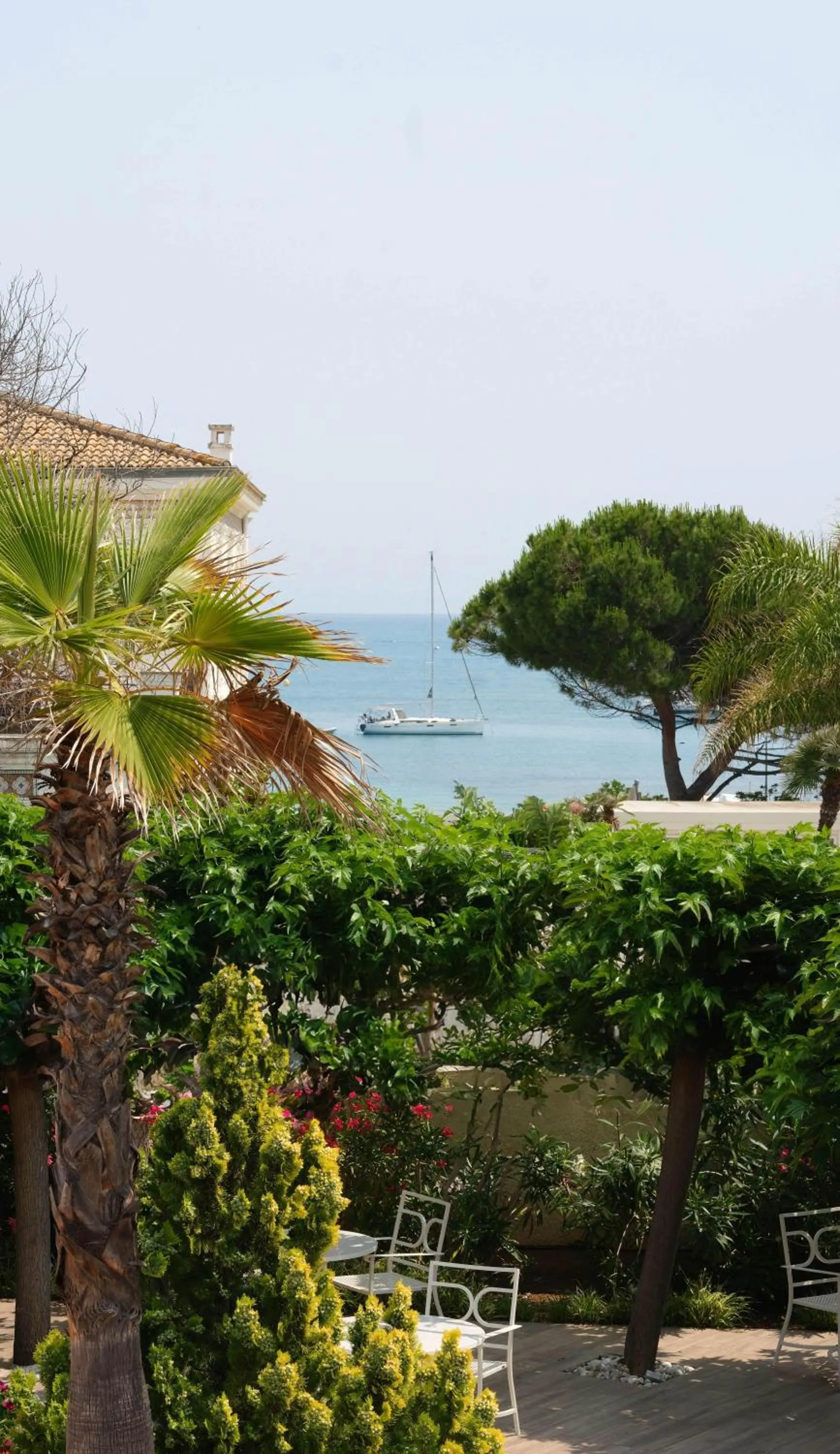 Photo of the whole room in Villa Miraé by Inwood Hotels - Cap d'Antibes