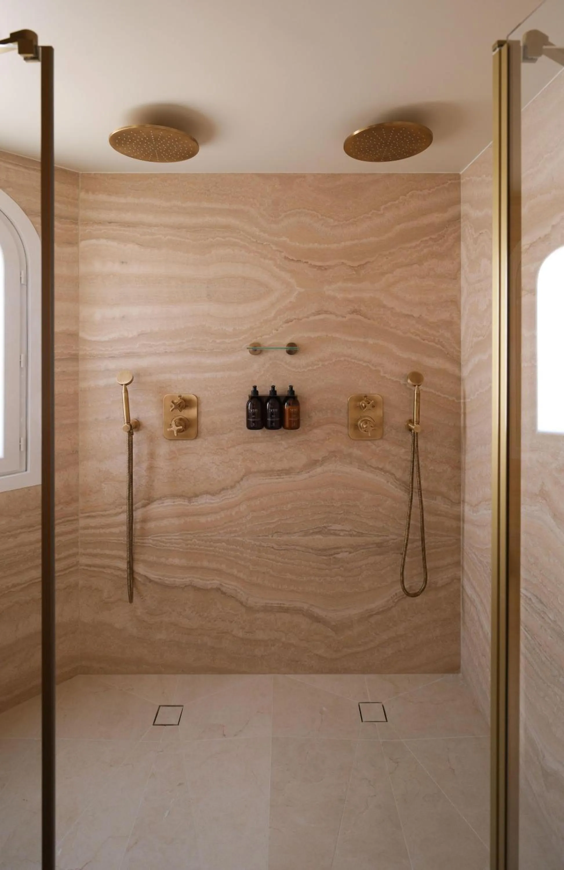 Bathroom in Villa Miraé by Inwood Hotels - Cap d'Antibes