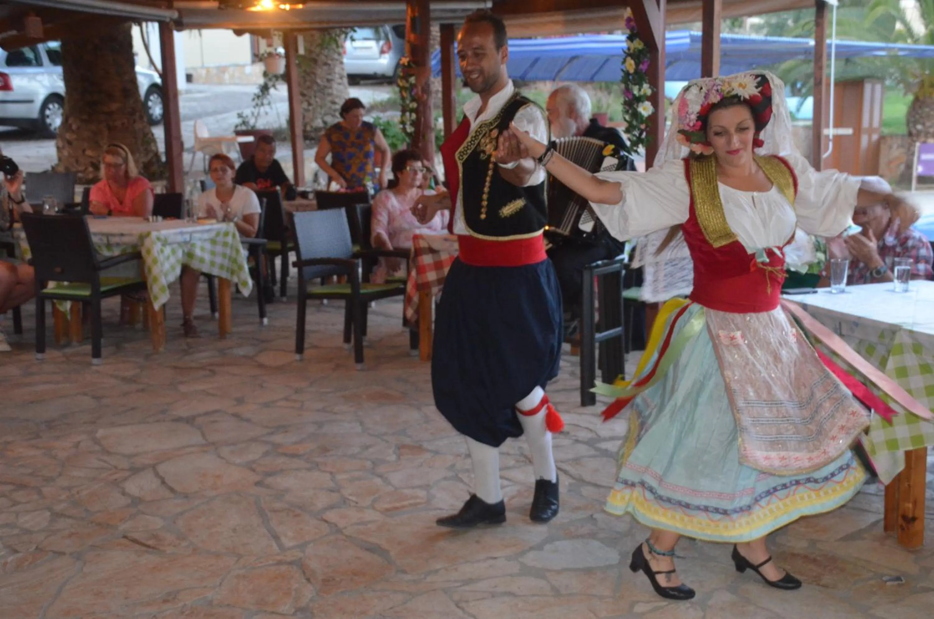 Property building in Pension Nychterida