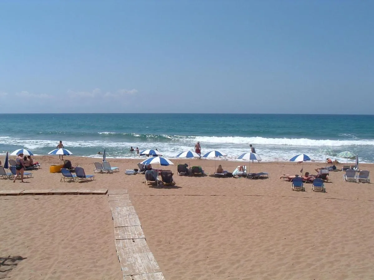 Property building in Pension Nychterida