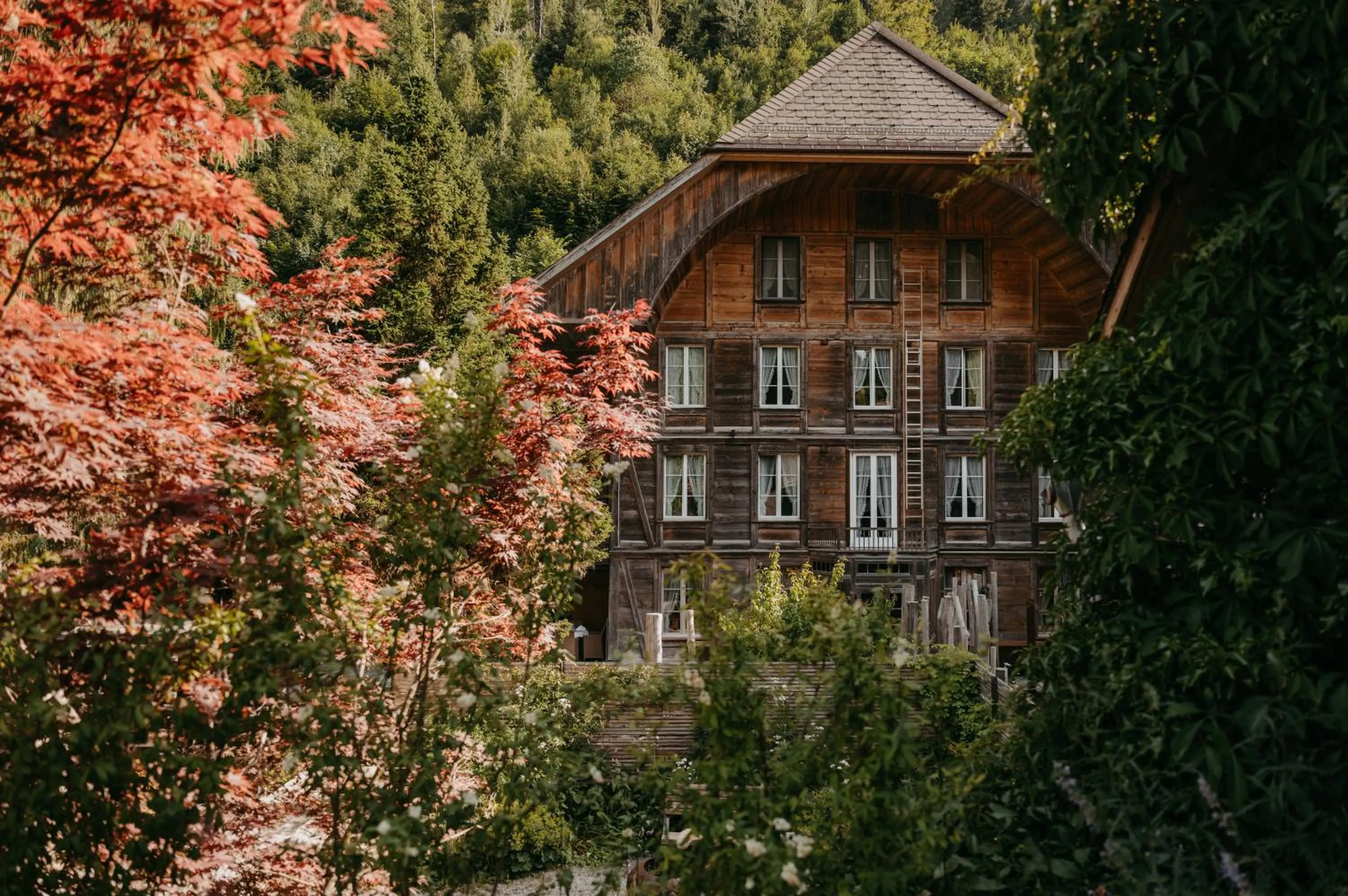 Property building in Hotel Kemmeriboden-Bad AG