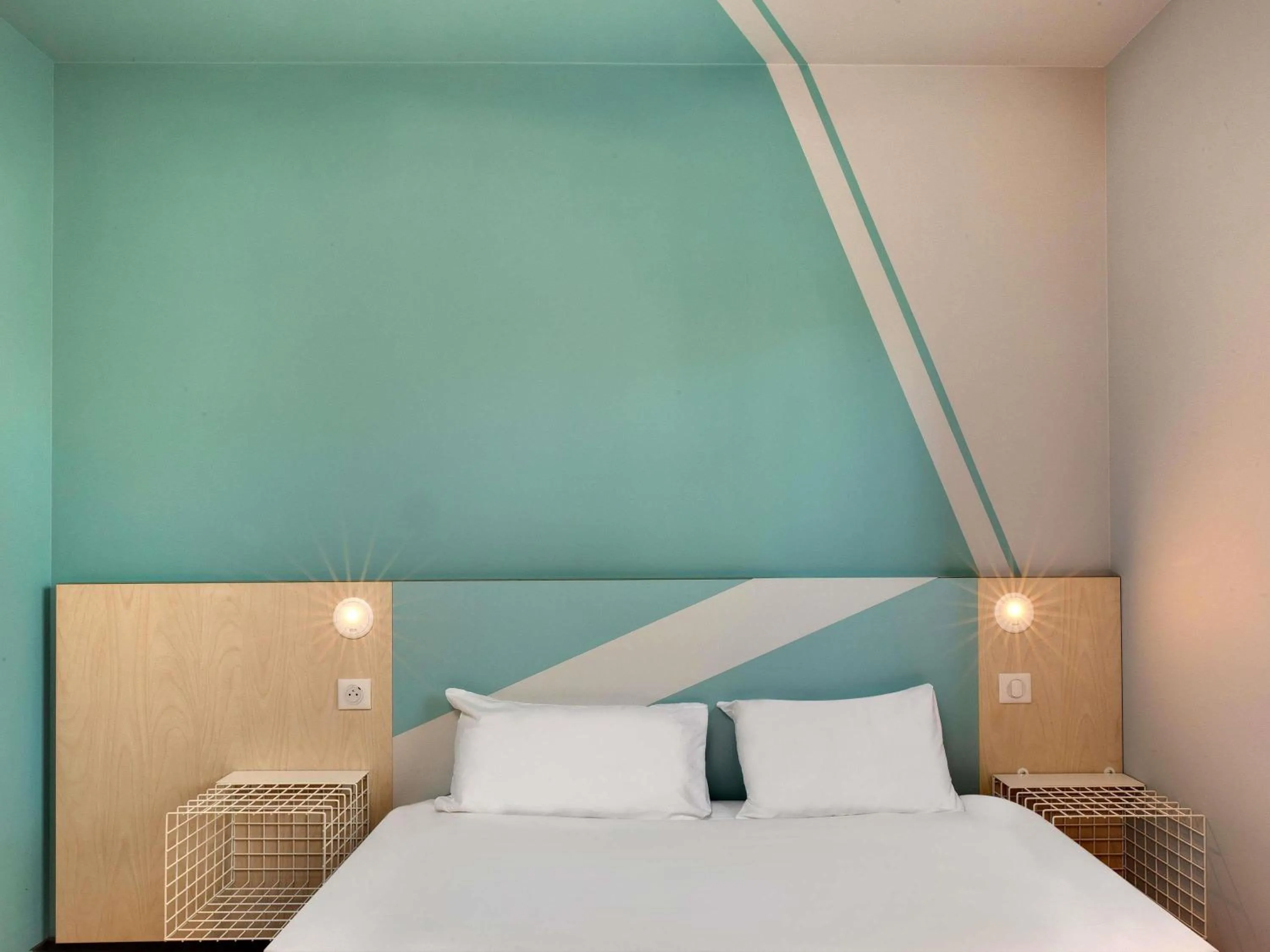 Bedroom, Bed in Hotel Ibis Budget Montpellier Centre Millenaire -