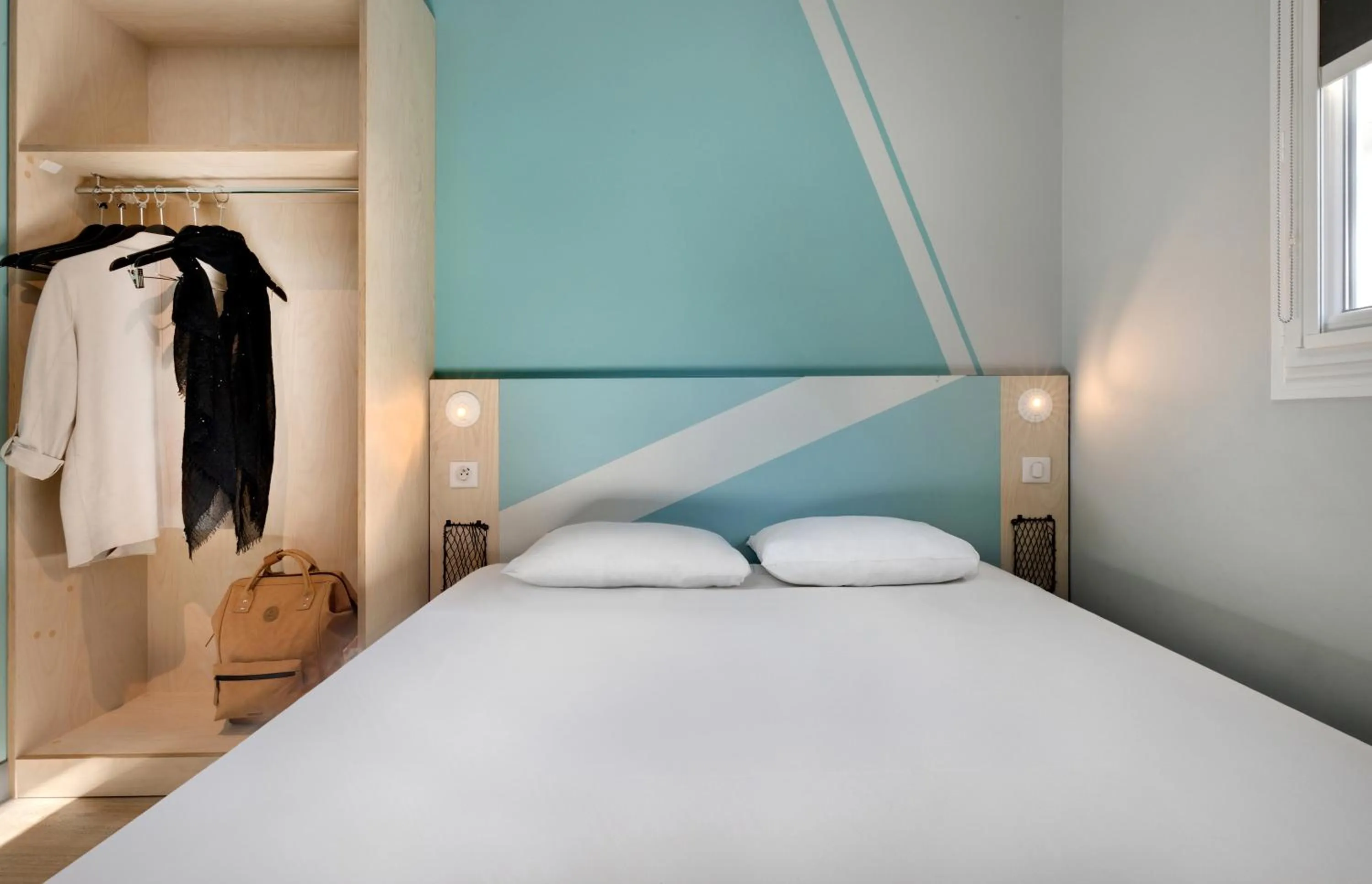 Photo of the whole room, Bed in Hotel Ibis Budget Montpellier Centre Millenaire -