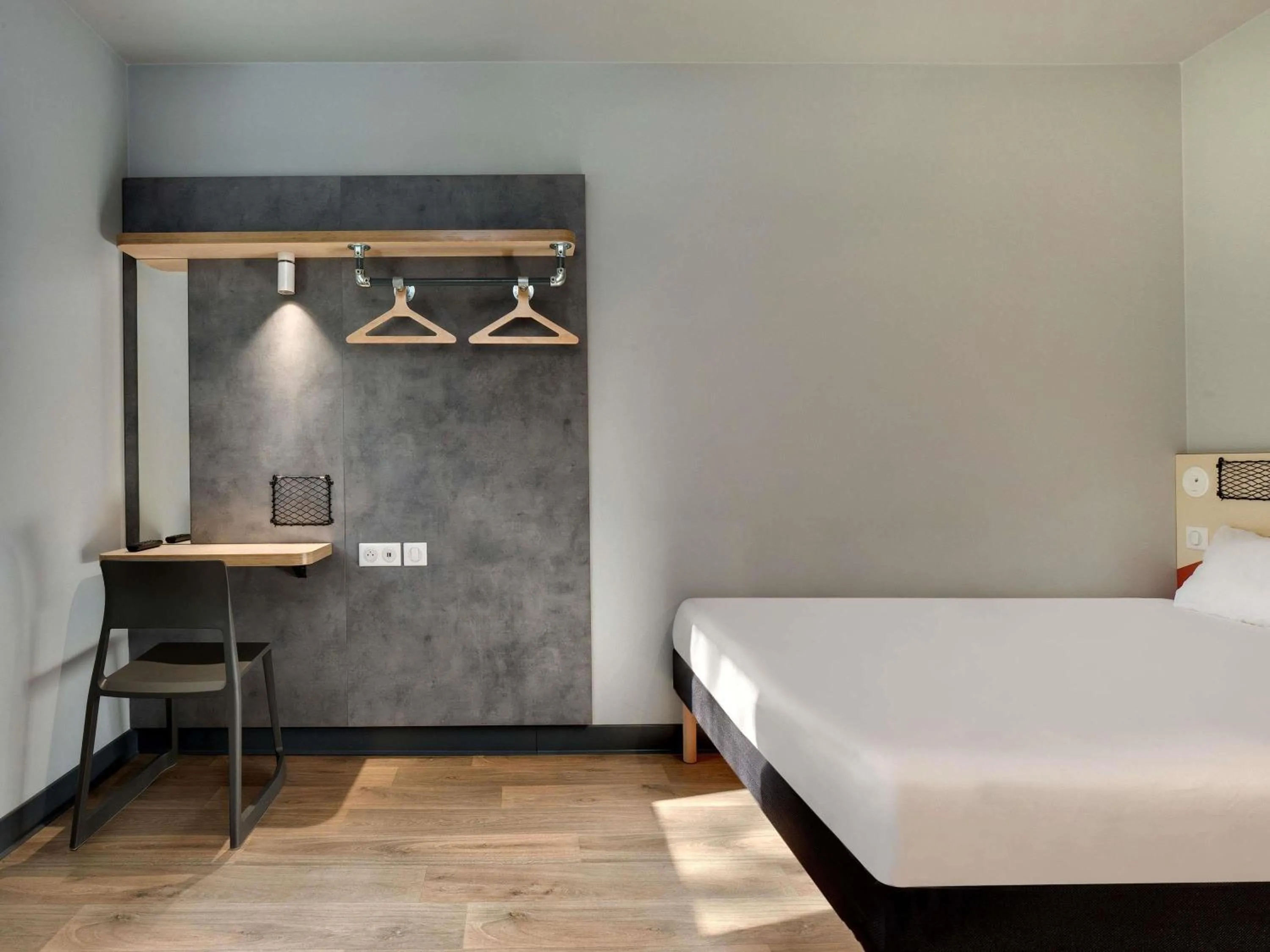 Bedroom, Bed in Hotel Ibis Budget Montpellier Centre Millenaire -