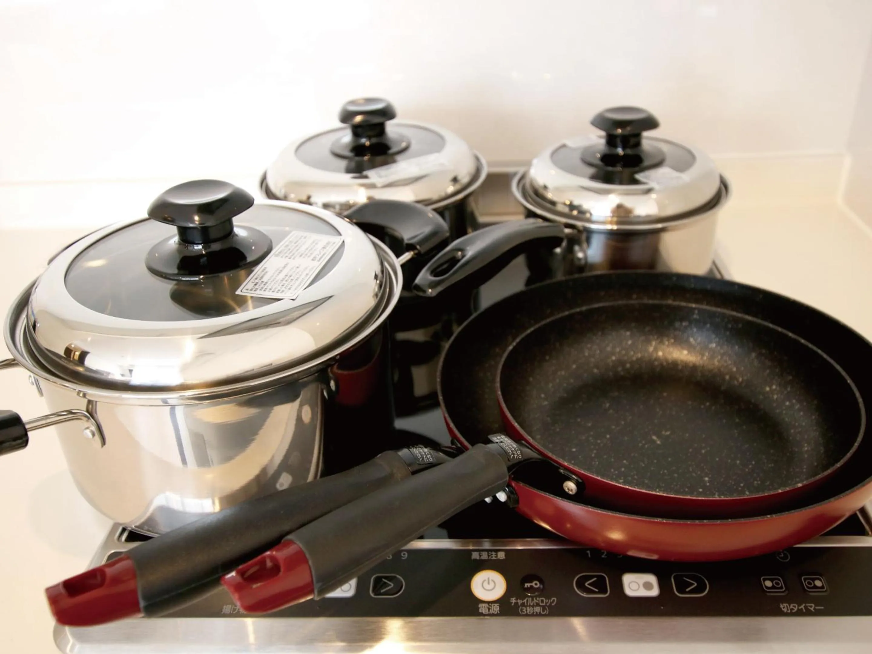 Photo of the whole room in Sunset Resort Mihama -SEVEN Hotels and Resorts-