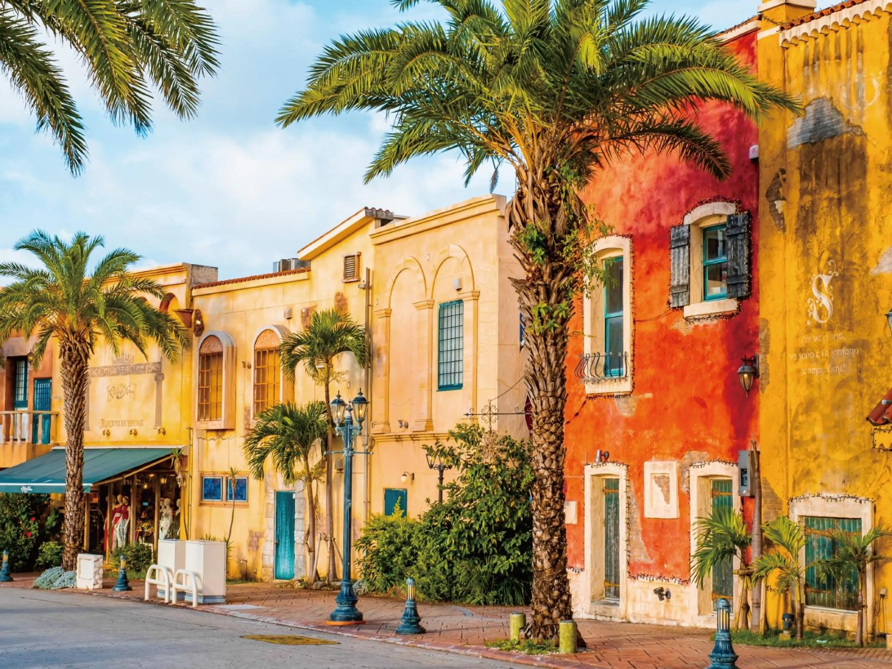 Nearby landmark in Sunset Resort Mihama -SEVEN Hotels and Resorts-