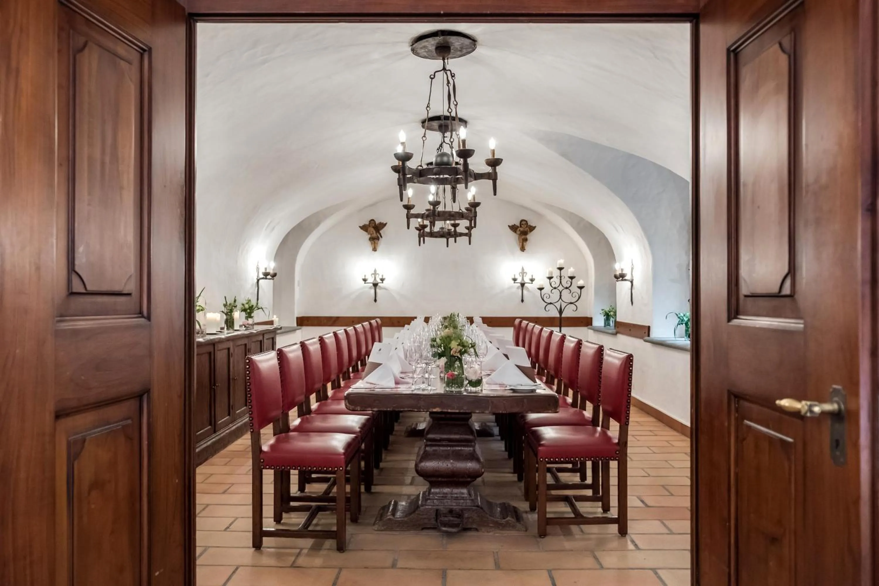 Banquet/Function facilities in Swiss-Chalet Merlischachen - Historik Chalet-Hotel Lodge