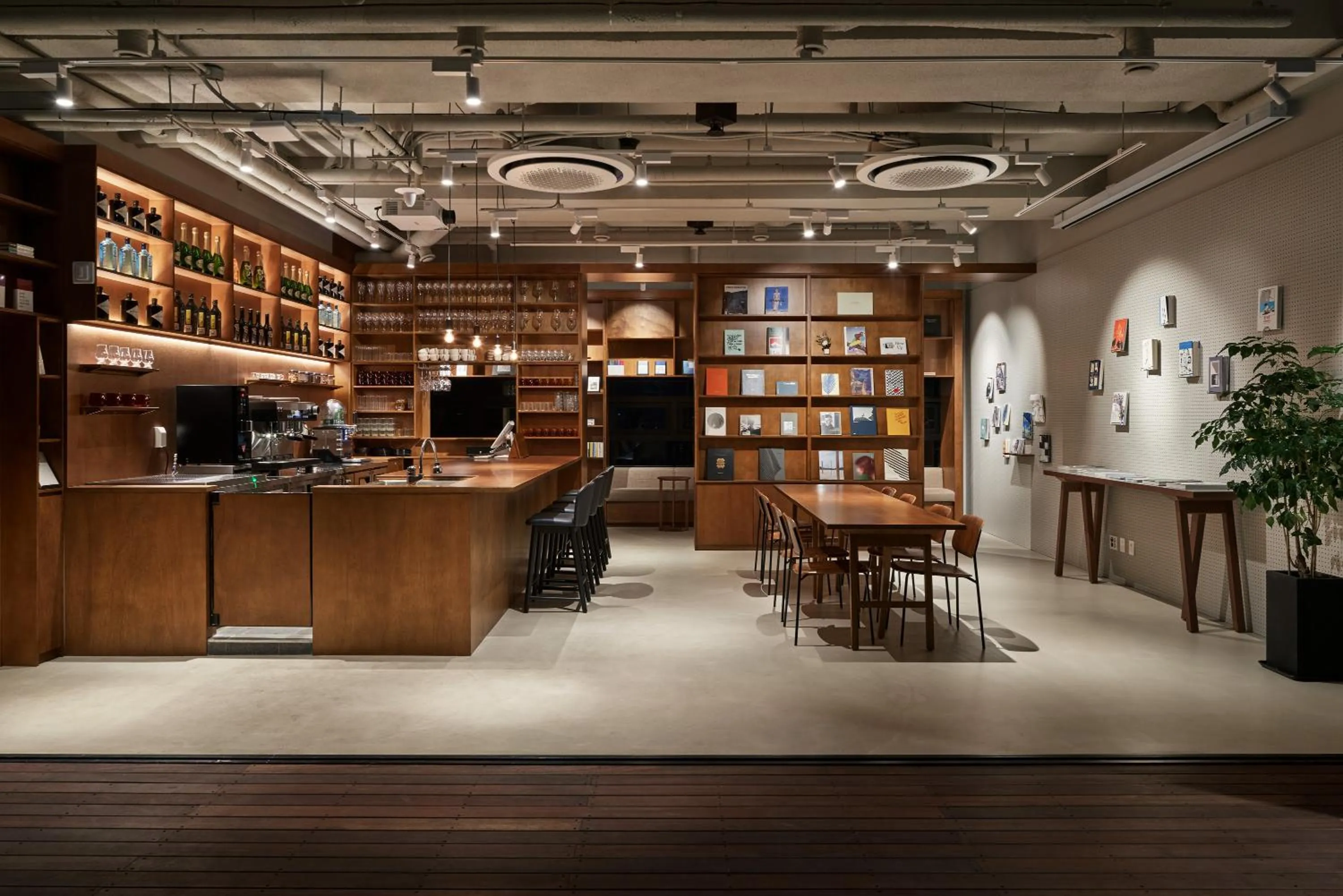 Library in HOTEL ANTEROOM SEOUL