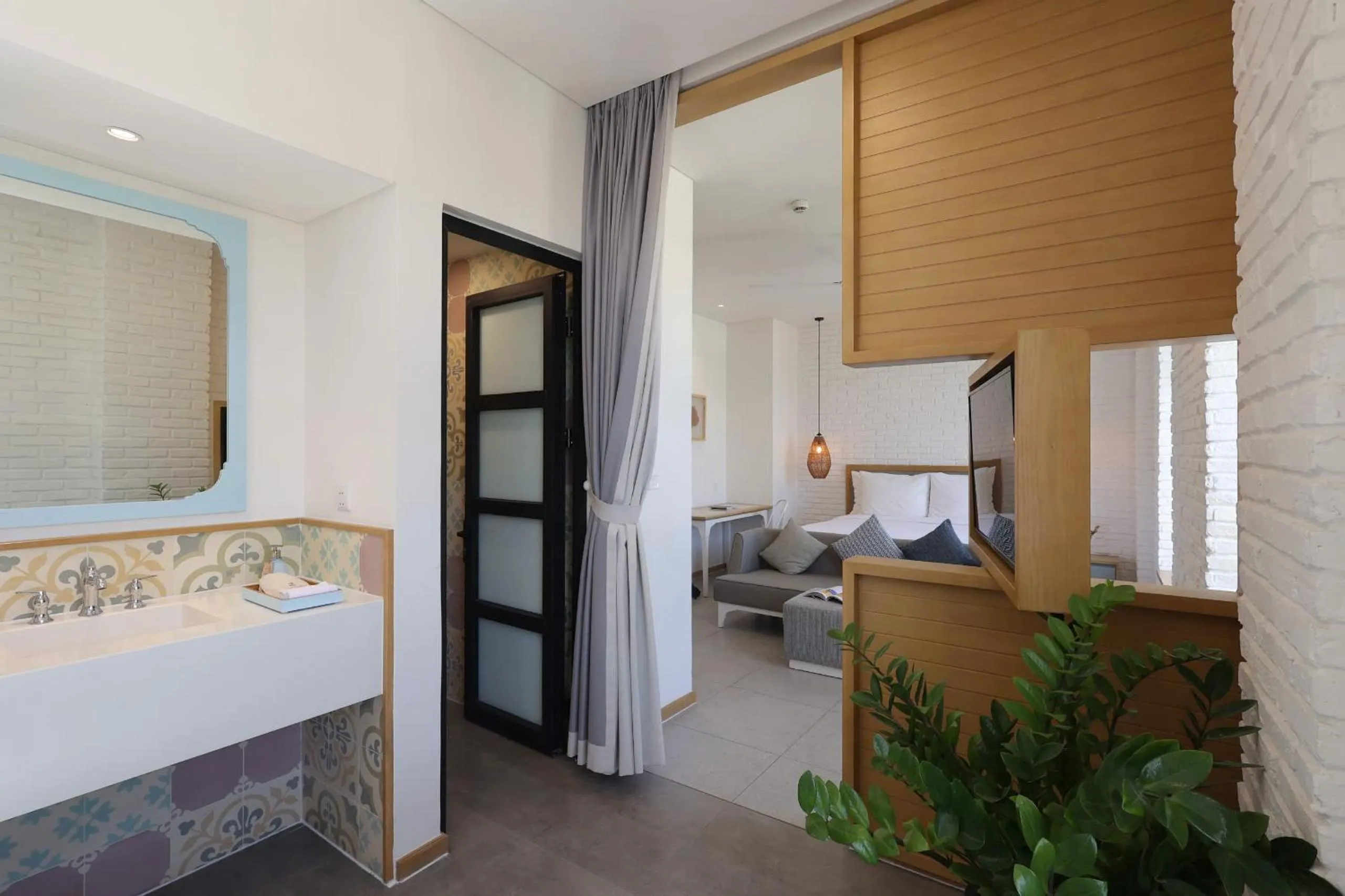 Bed in Skool Plus Vung Tau