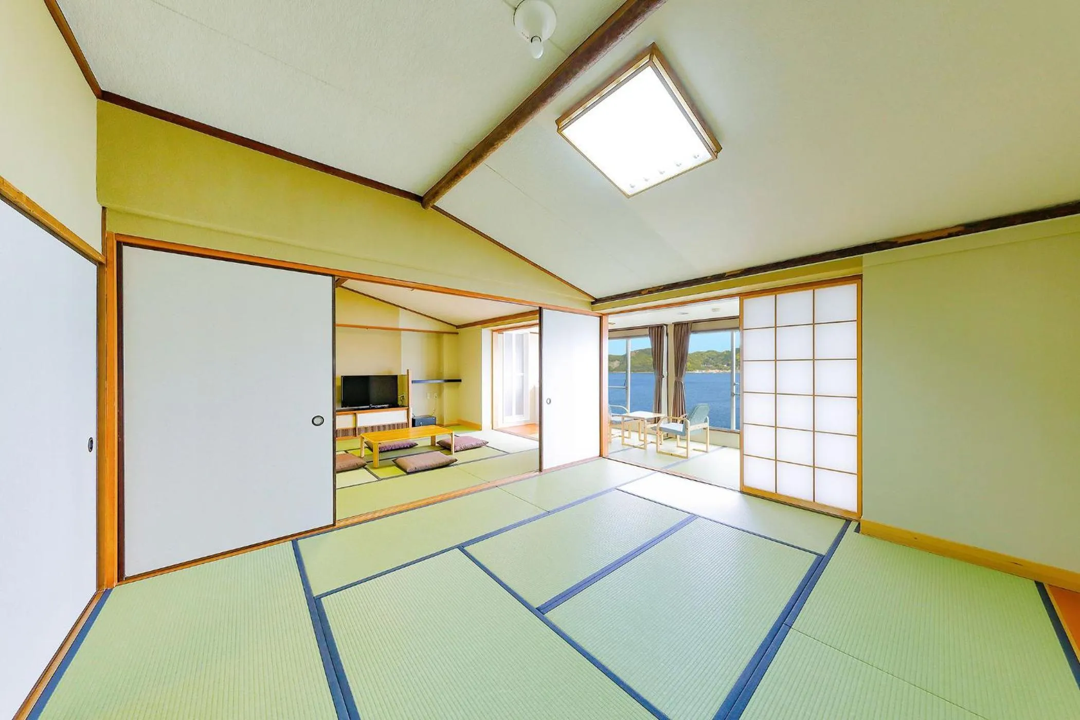 Photo of the whole room in Ooedo Onsen Monogatari Nanki Kushimoto