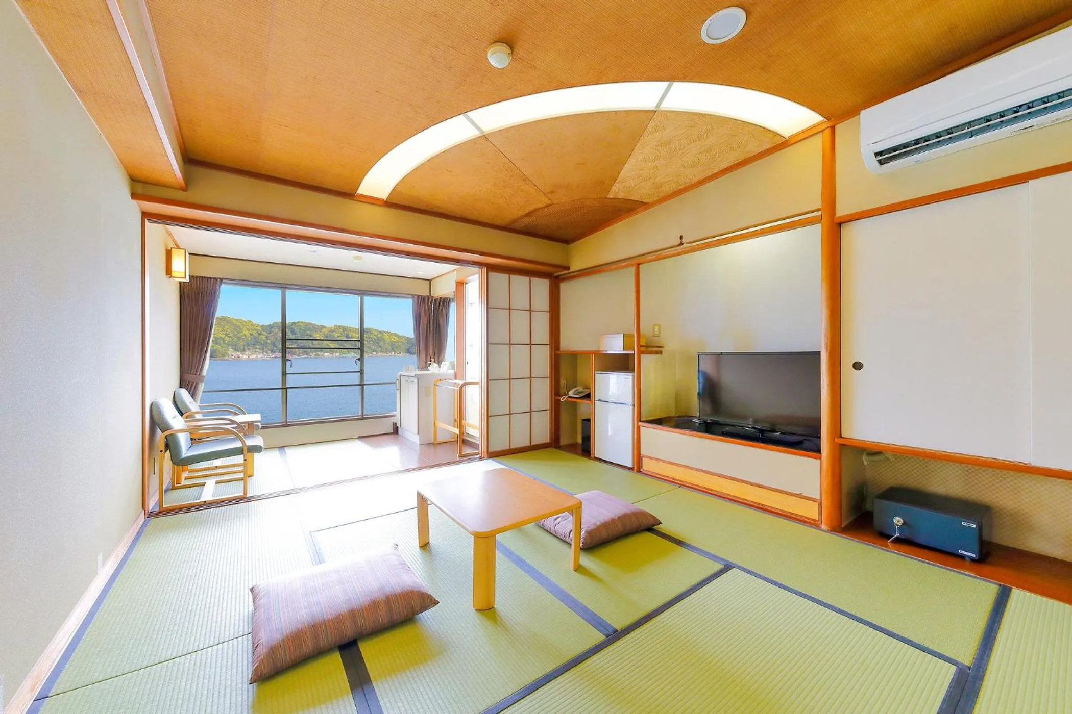 Photo of the whole room in Ooedo Onsen Monogatari Nanki Kushimoto