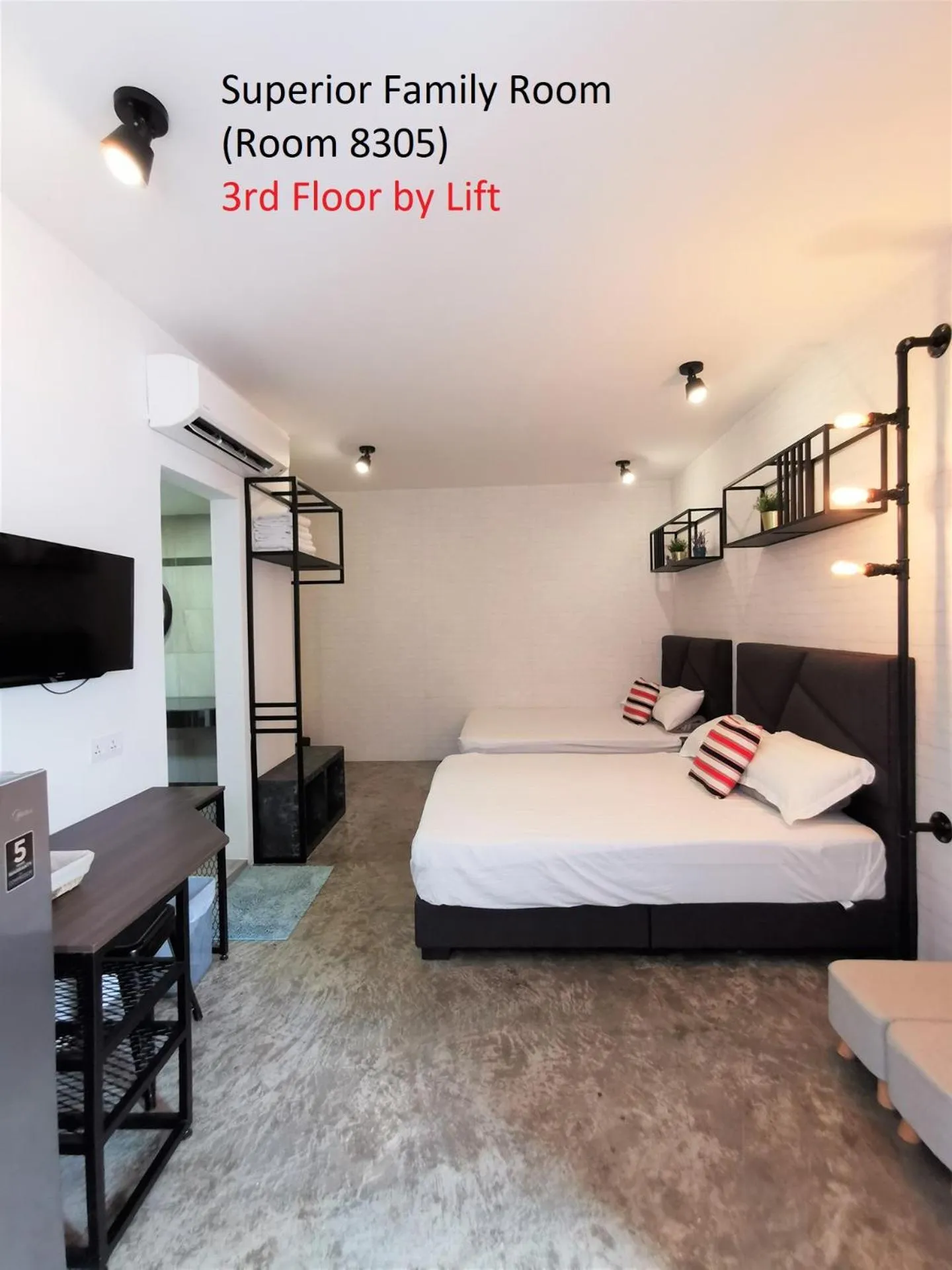 Bed in Mwv Family Suite Room