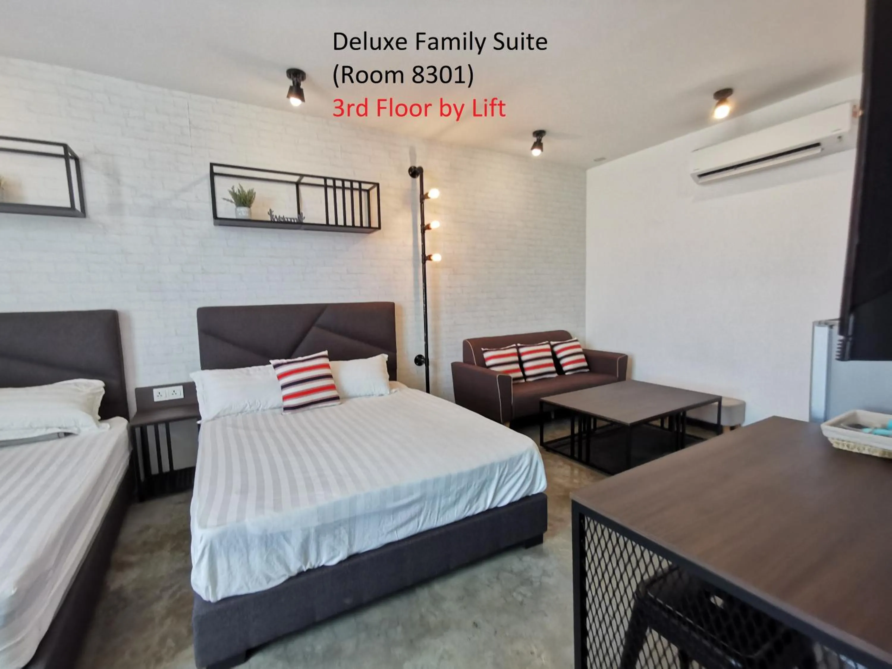 Bed in Mwv Family Suite Room