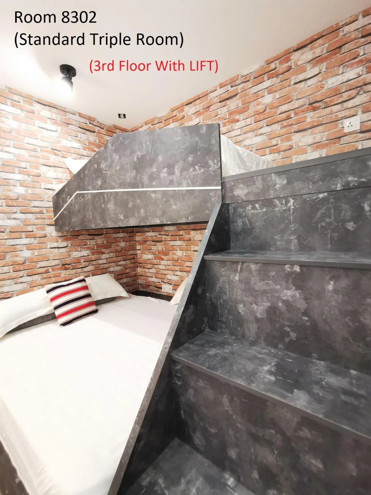 Bed in Mwv Family Suite Room