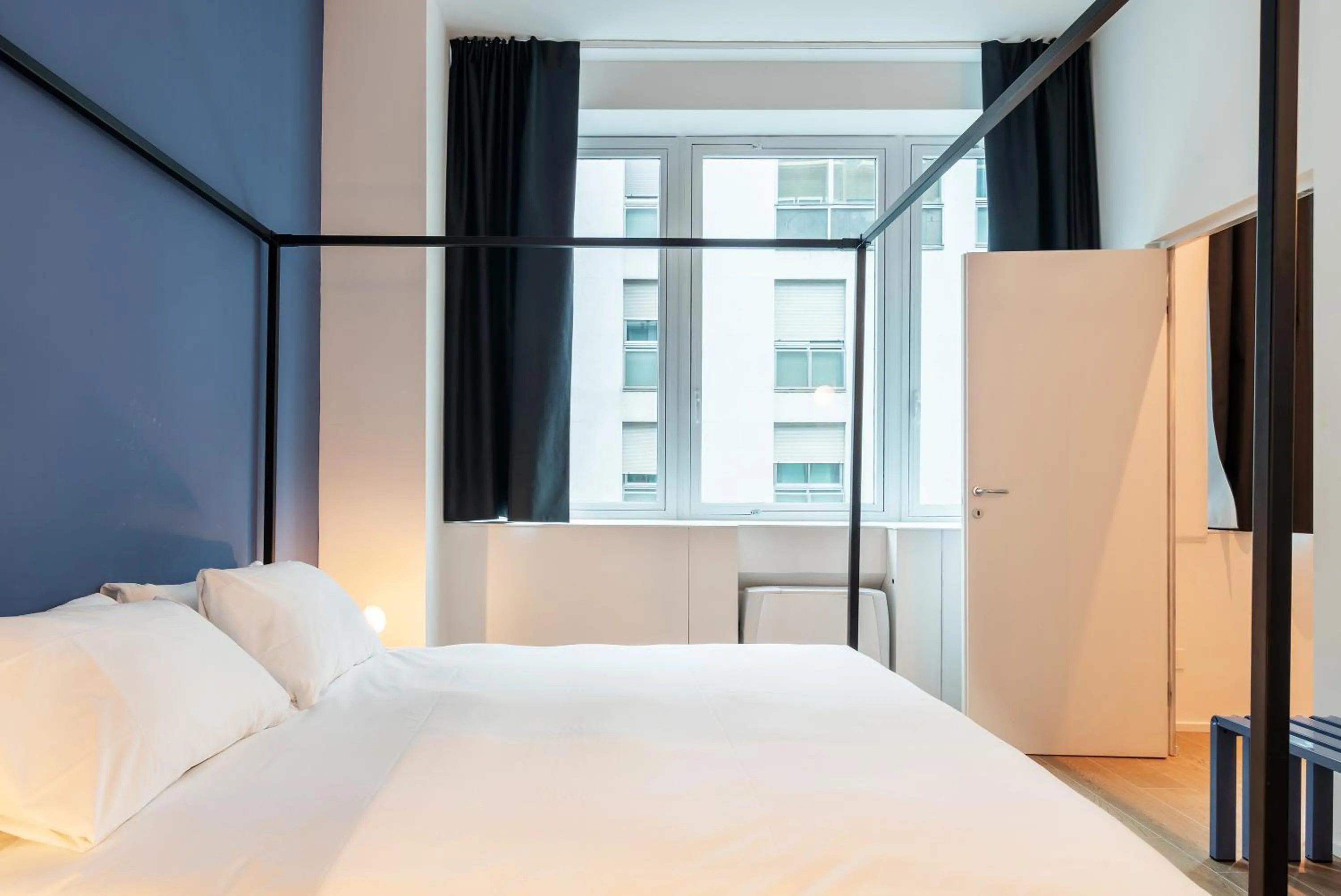 Bed in easyhomes-City Centre Suites