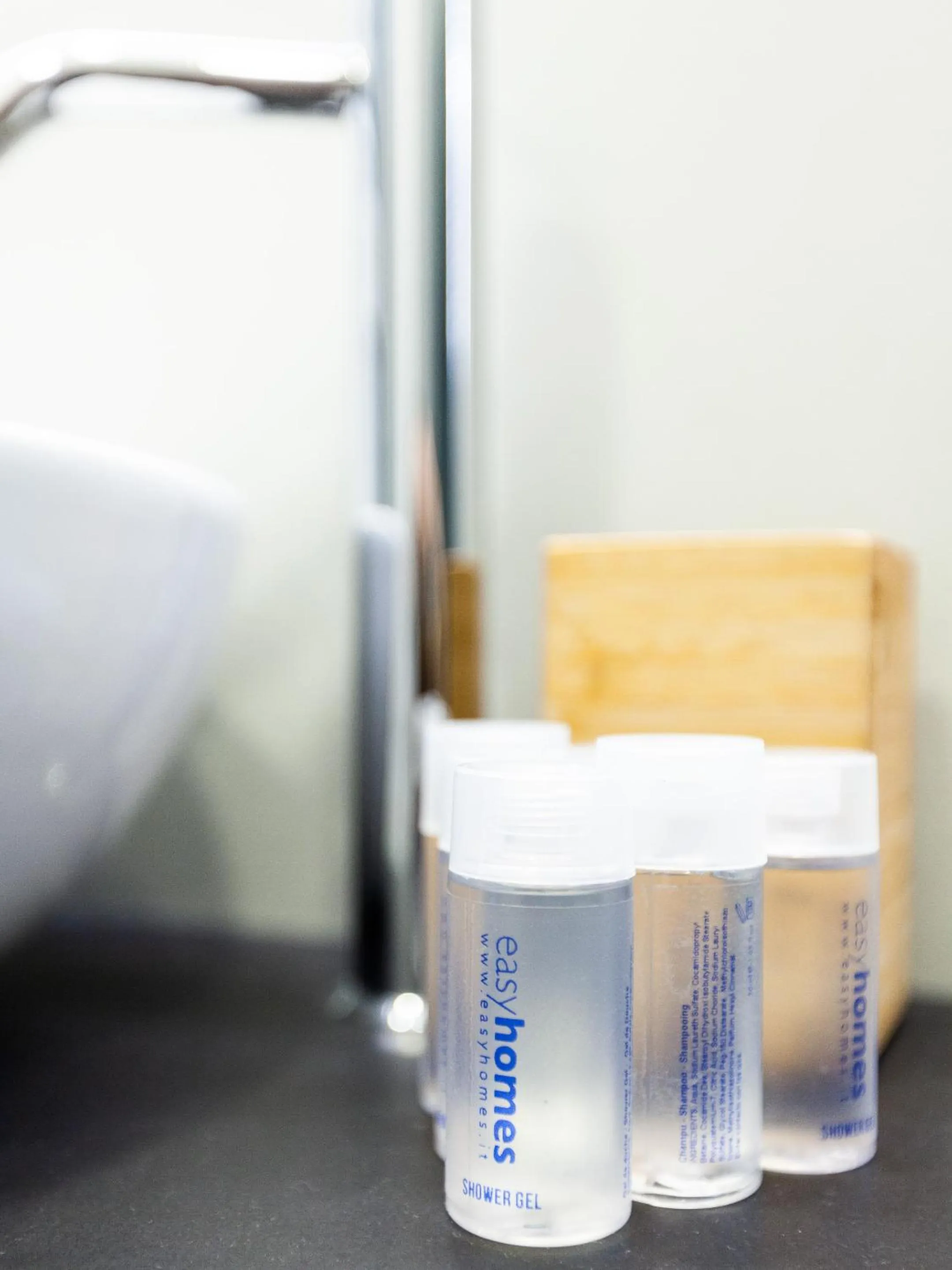 Bathroom in easyhomes-City Centre Suites