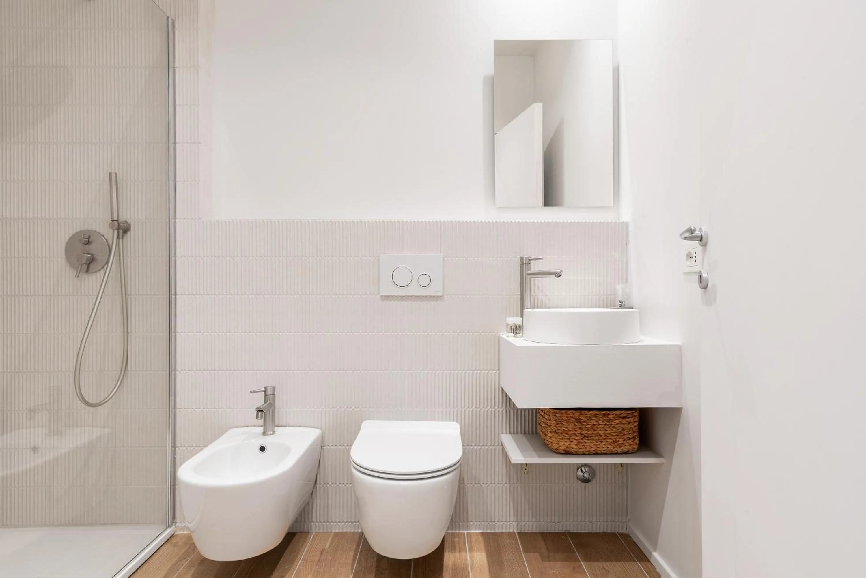 Bathroom in easyhomes-City Centre Suites